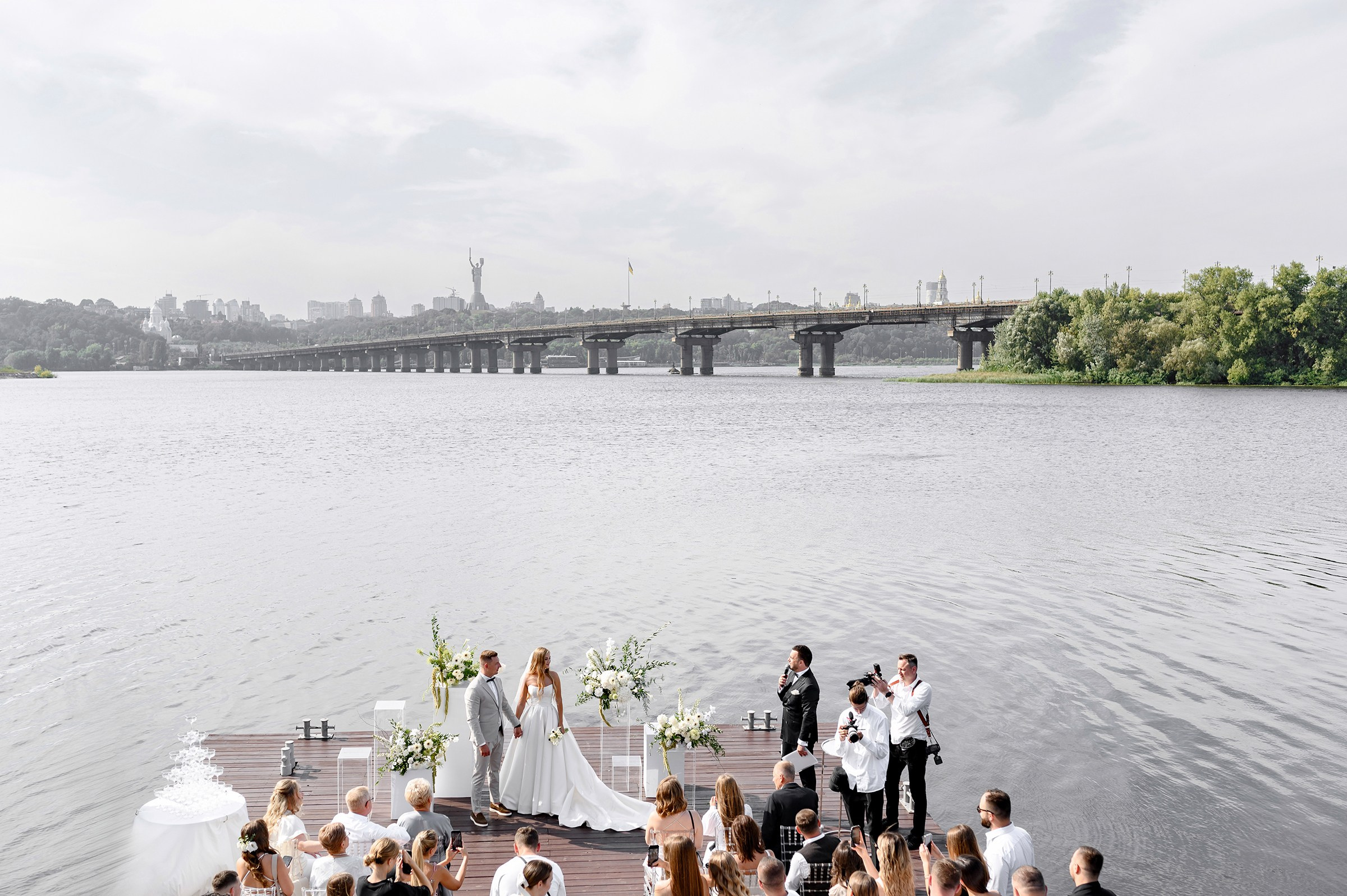 MAXIM & VLADYSLAVA. Свадебный и семейный фотограф