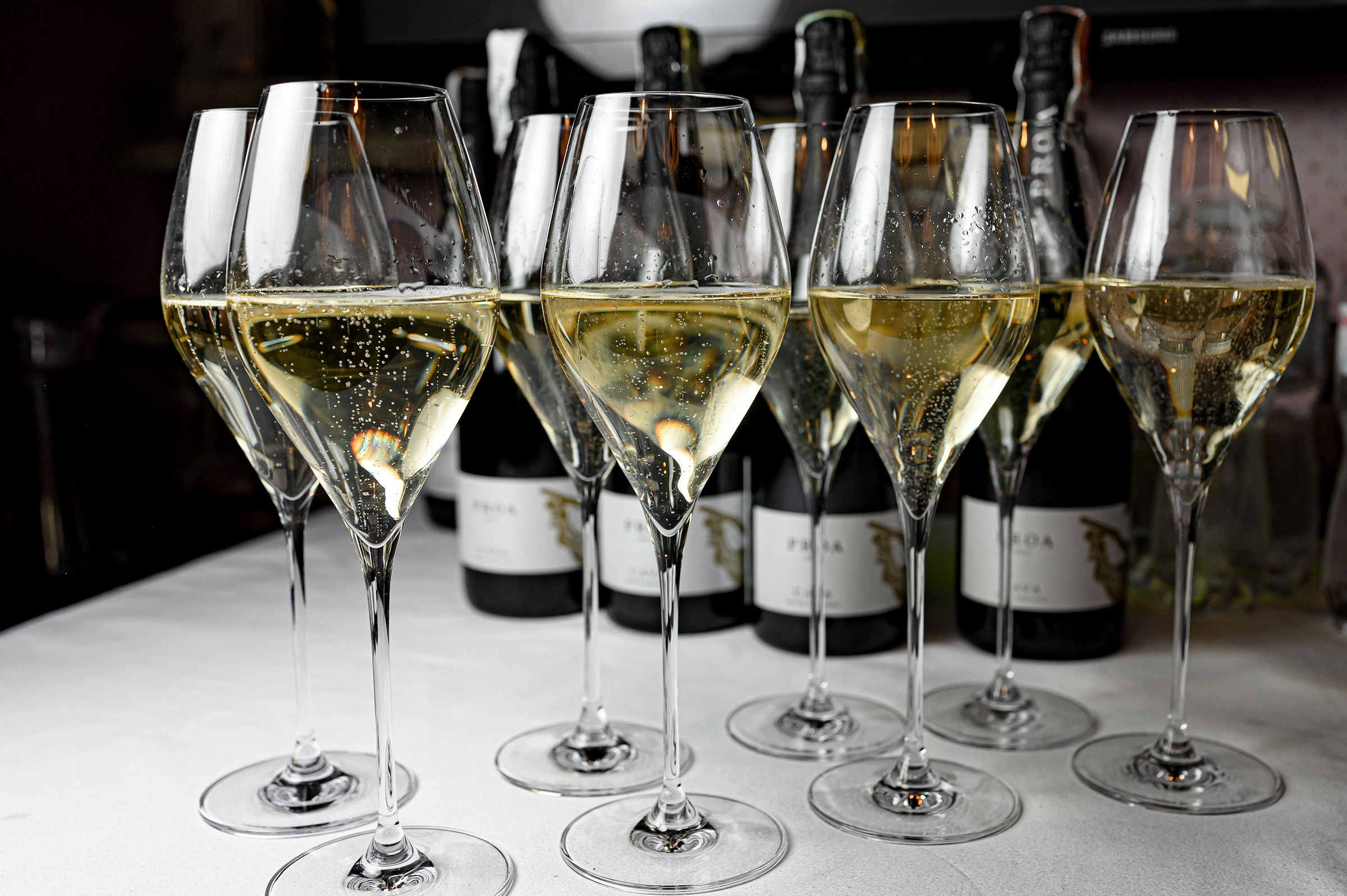 ''PERVAK''. Свадебный и семейный фотограф