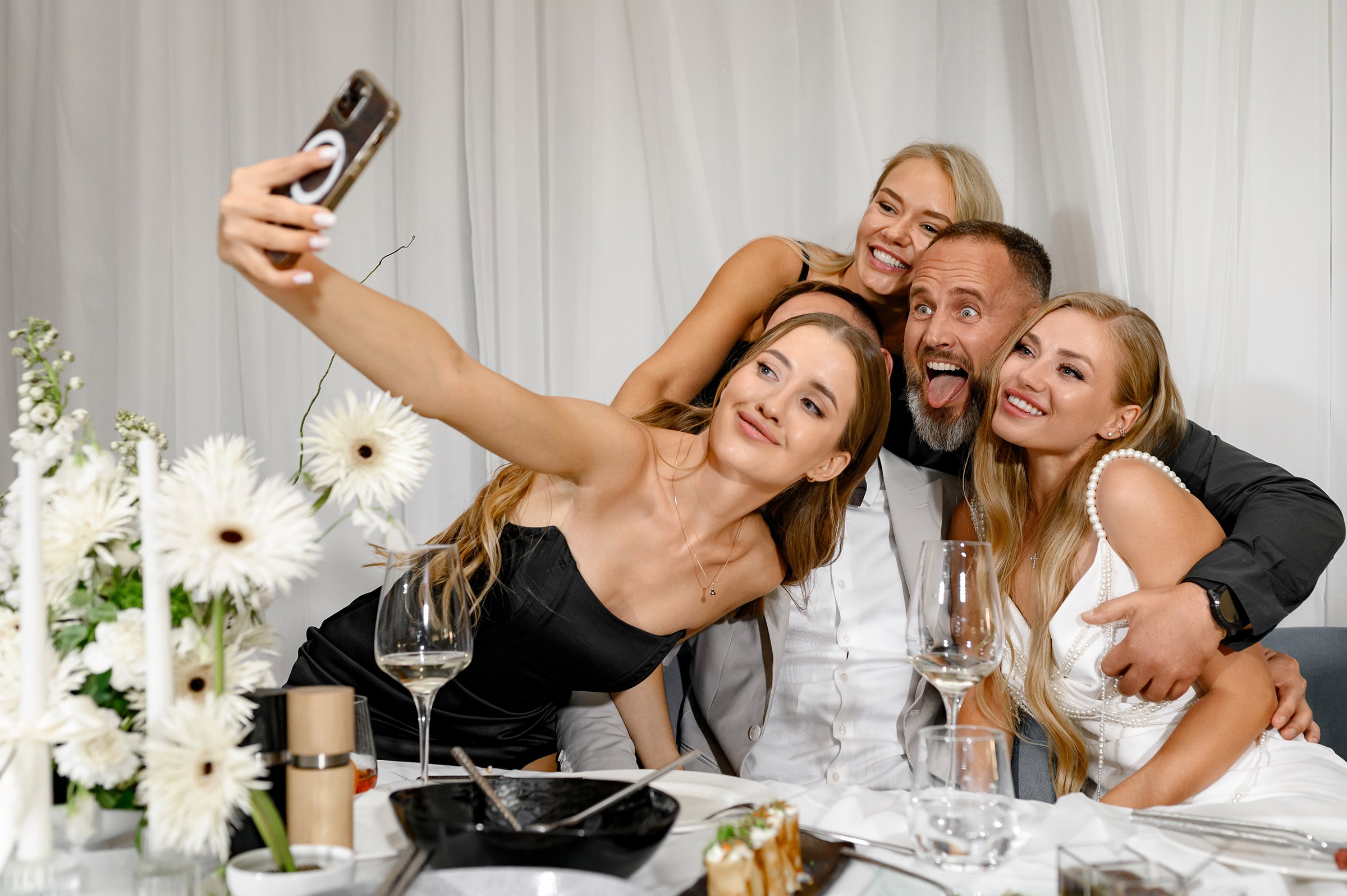 MAXIM & VLADYSLAVA. Свадебный и семейный фотограф