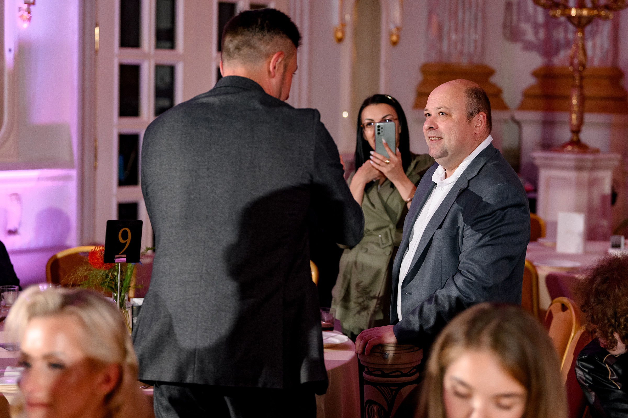 «TVIY VUHID V SVIT». Свадебный и семейный фотограф