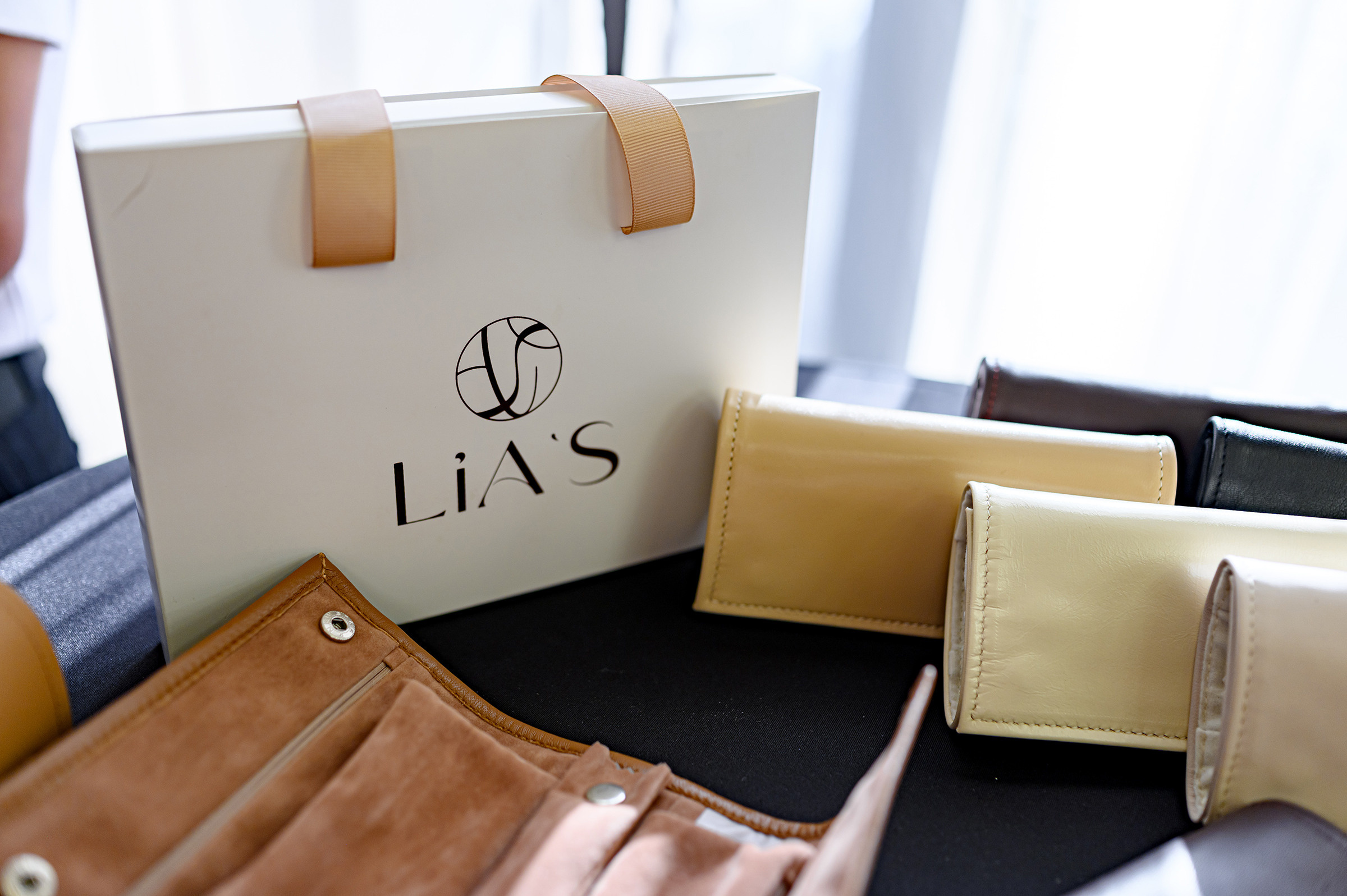 «КРАСА КРАЇНИ». Свадебный и семейный фотограф