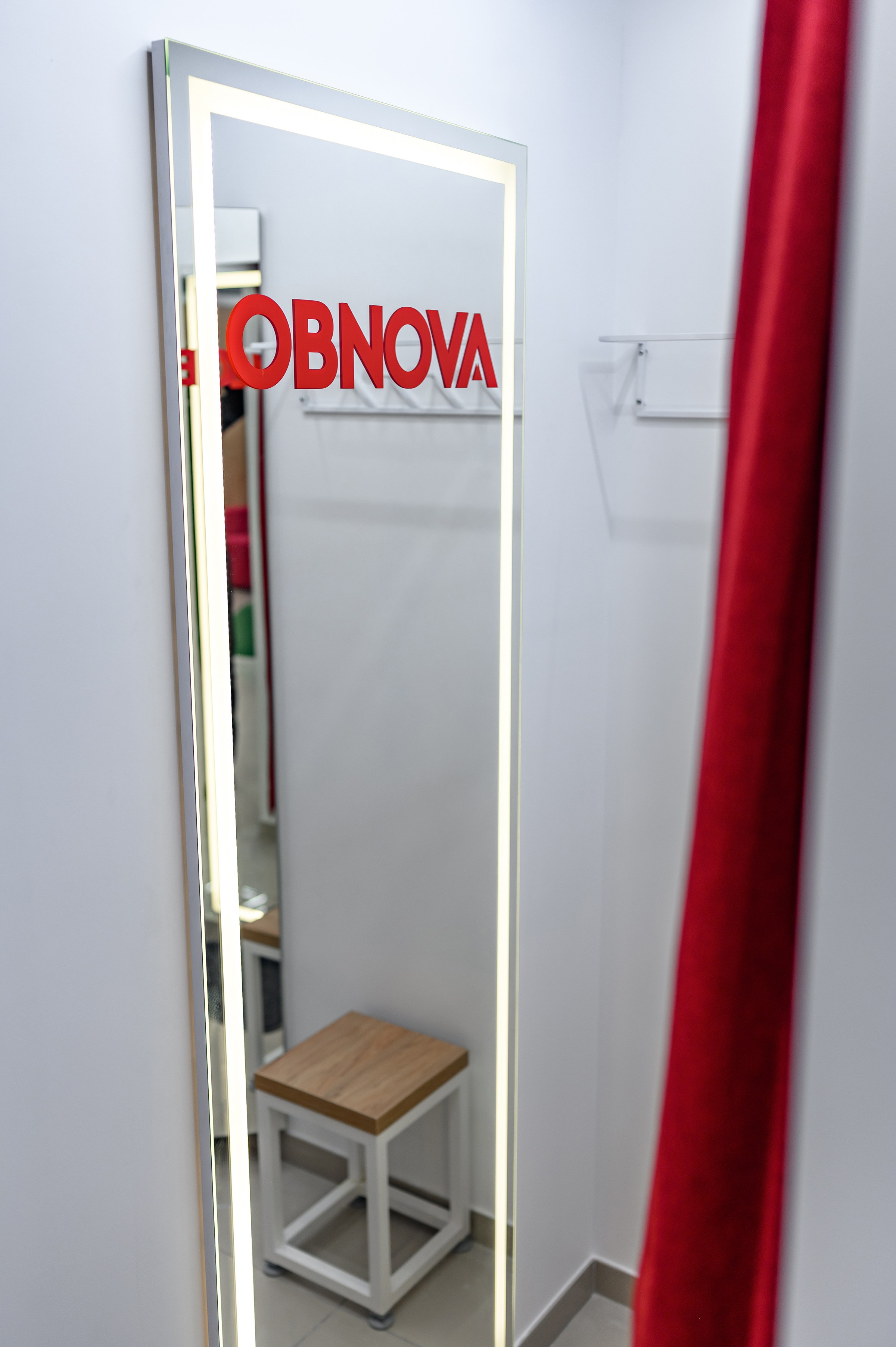 " O B N O V A ". Свадебный и семейный фотограф