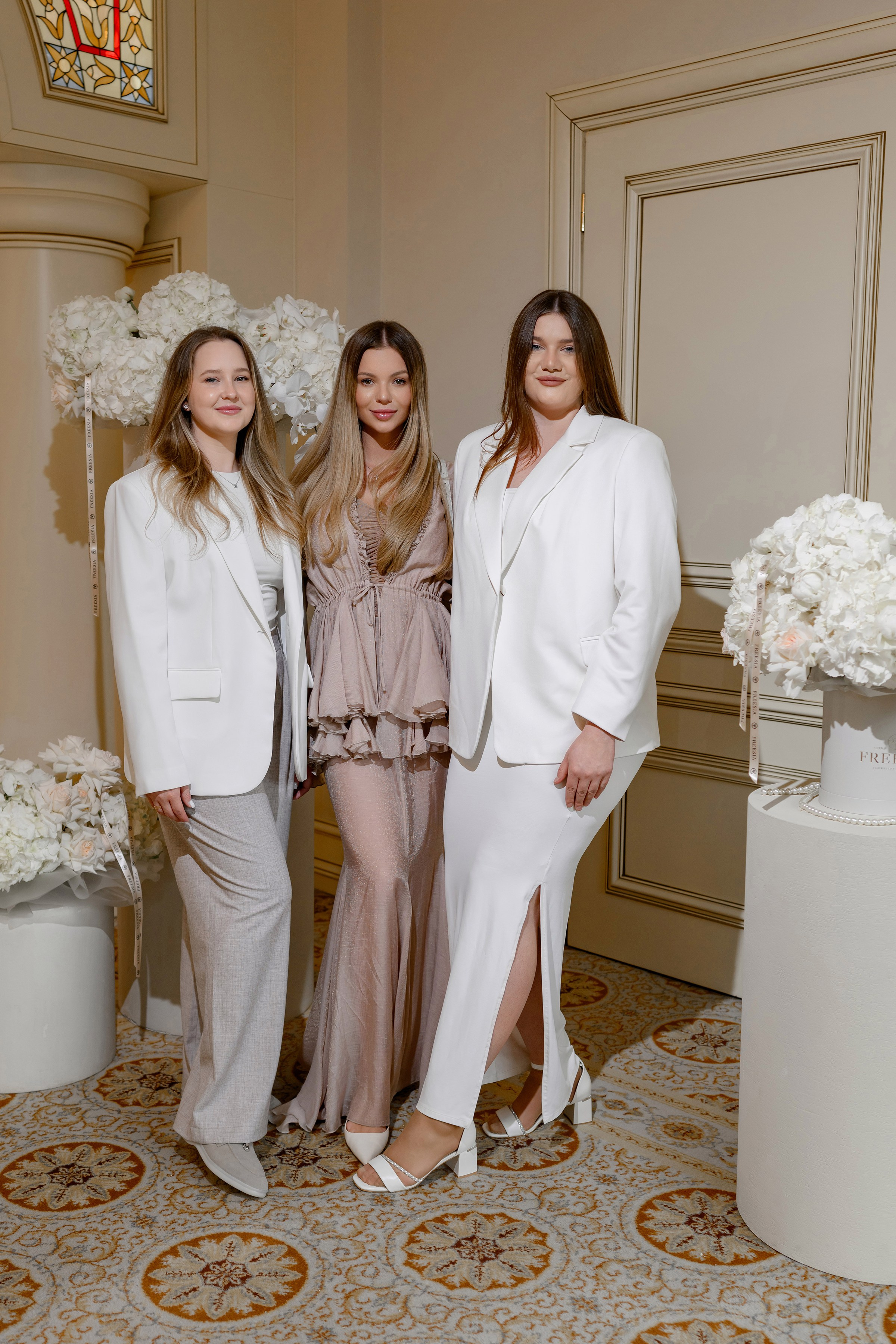 «FREESIA». Свадебный и семейный фотограф