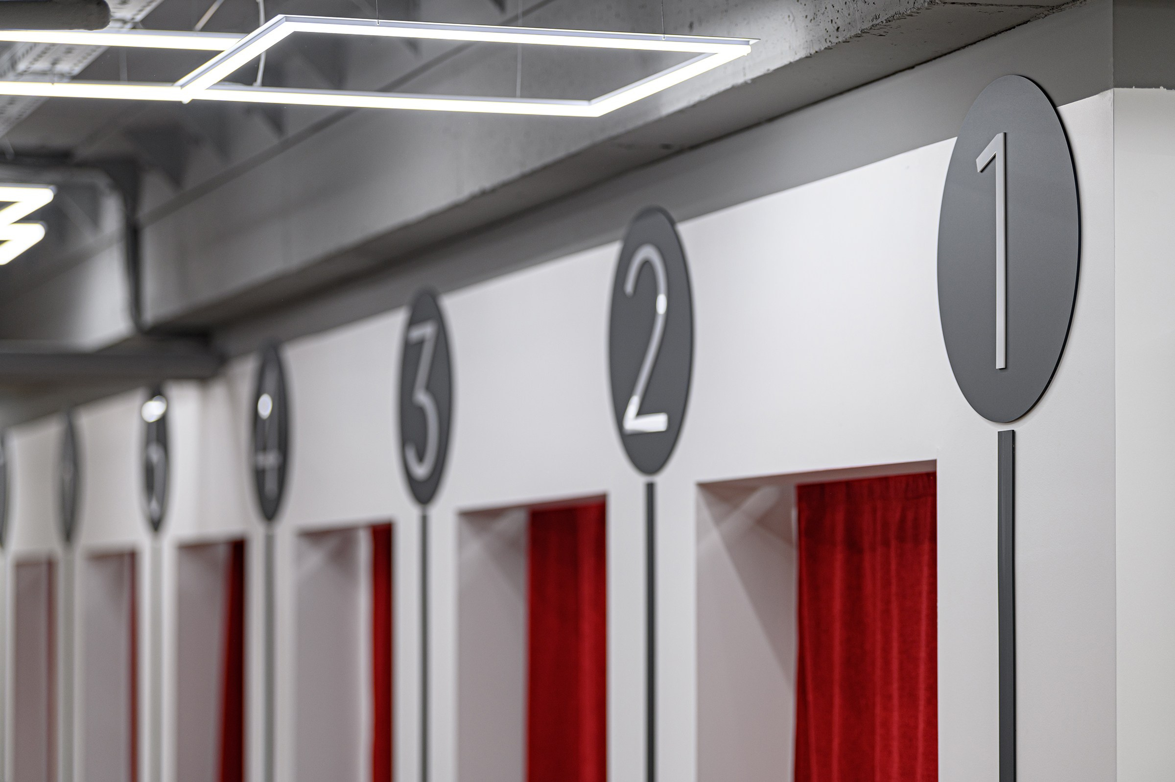 " O B N O V A ". Свадебный и семейный фотограф