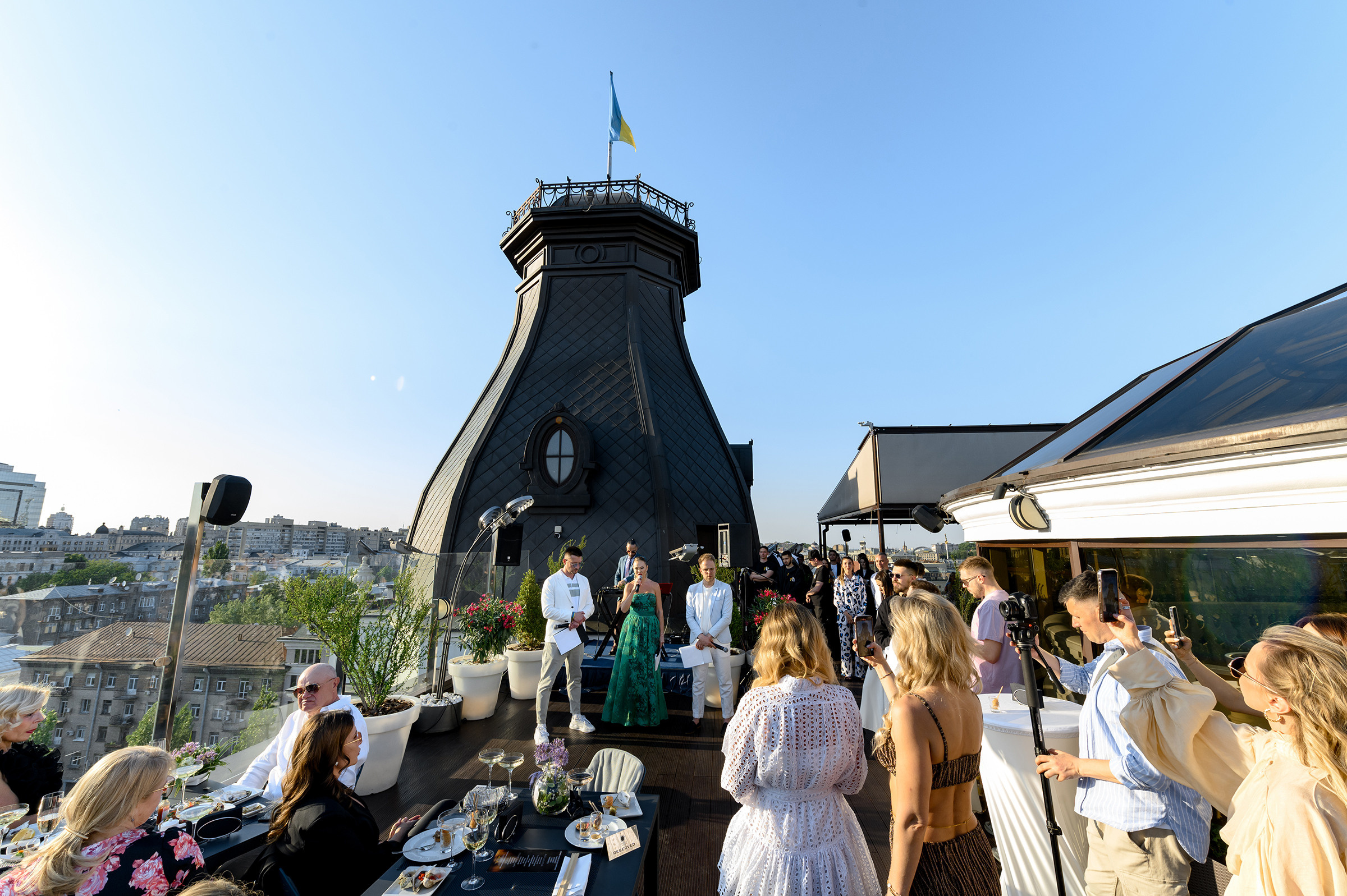 Благодійній концерт від фонду «Мамине серце» — «Твій вихід в світ». Свадебный и семейный фотограф