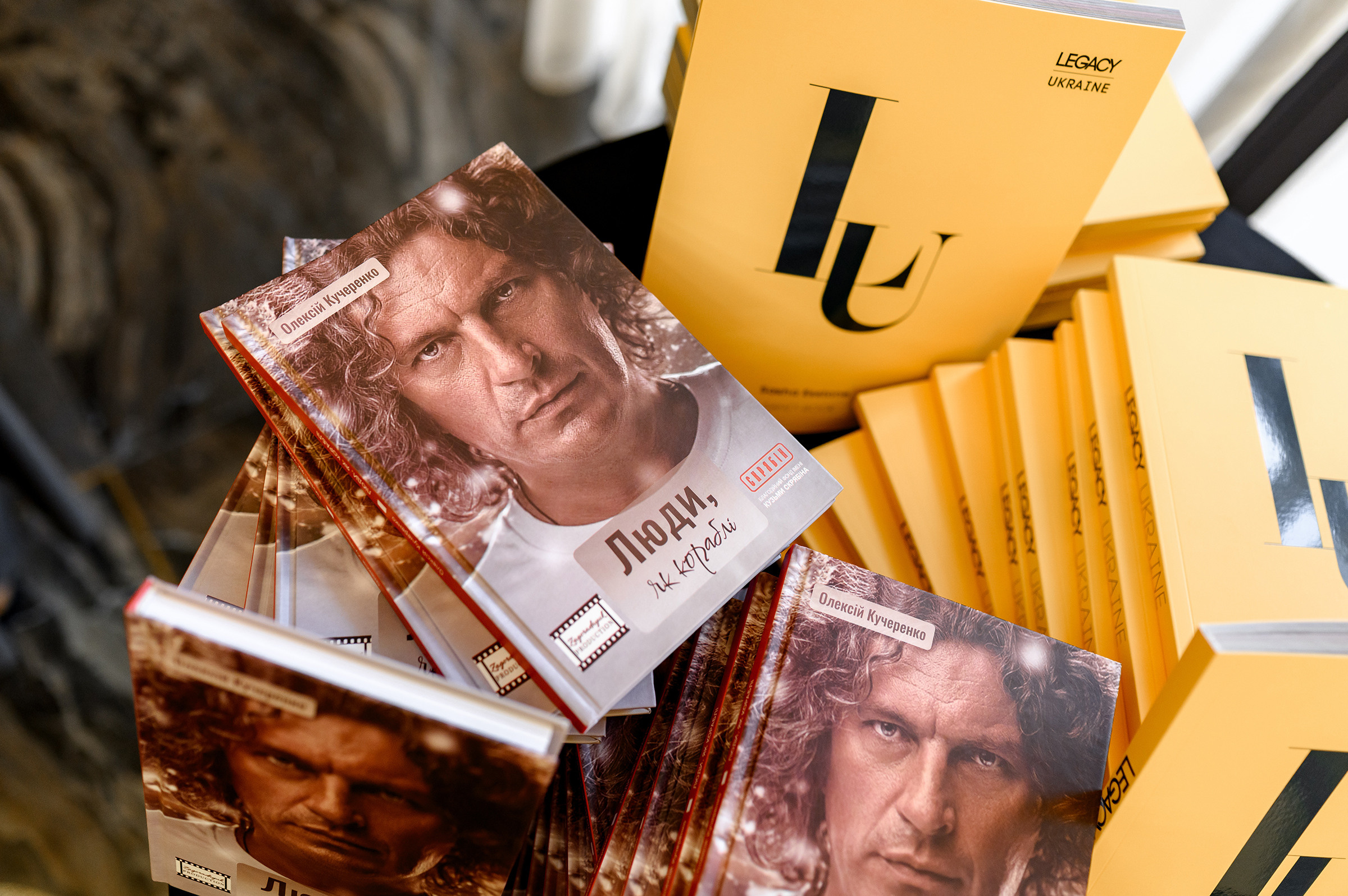 «КРАСА КРАЇНИ». Свадебный и семейный фотограф