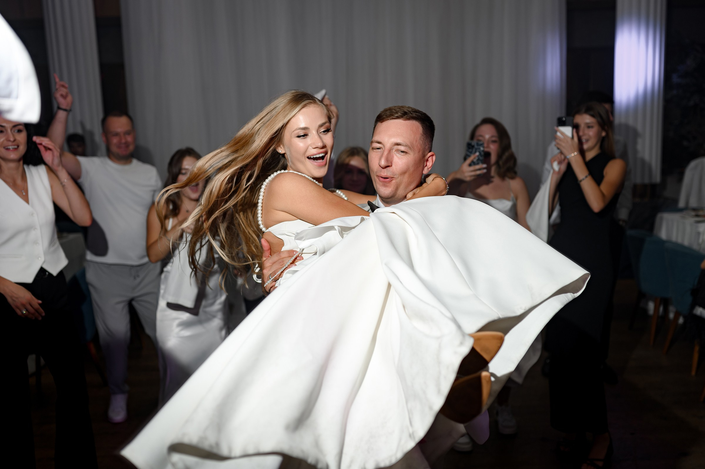 MAXIM & VLADYSLAVA. Свадебный и семейный фотограф