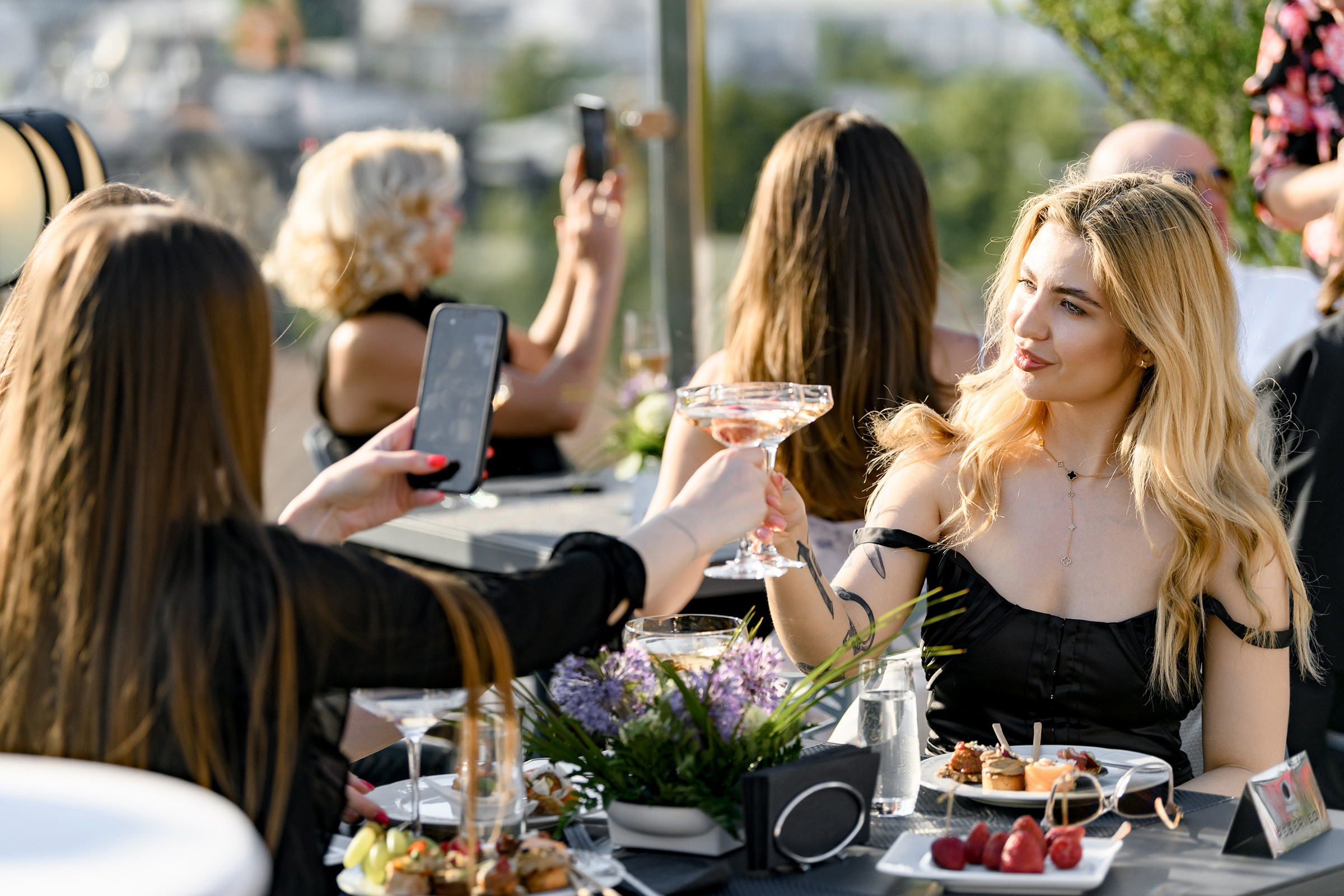 Благодійній концерт від фонду «Мамине серце» — «Твій вихід в світ». Свадебный и семейный фотограф