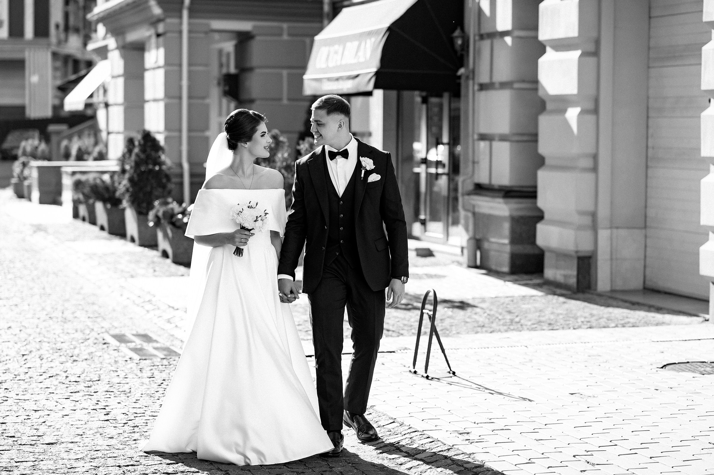 ARTEM & KATYA. Свадебный и семейный фотограф