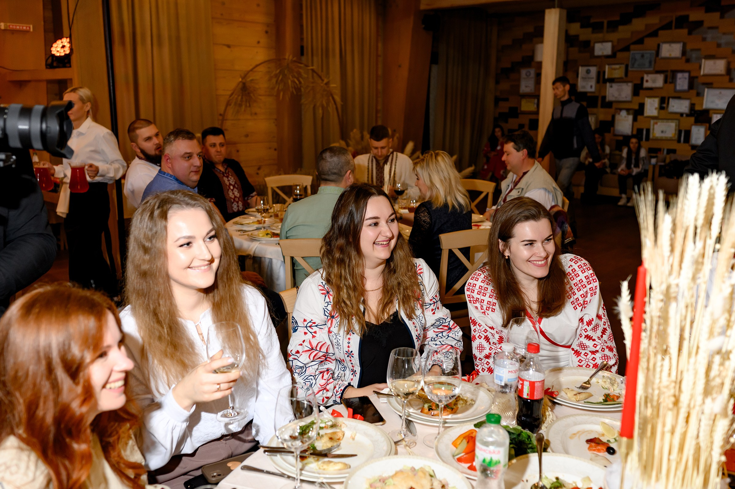 «ТРИПІЛЬСЬКЕ СОНЦЕ». Свадебный и семейный фотограф
