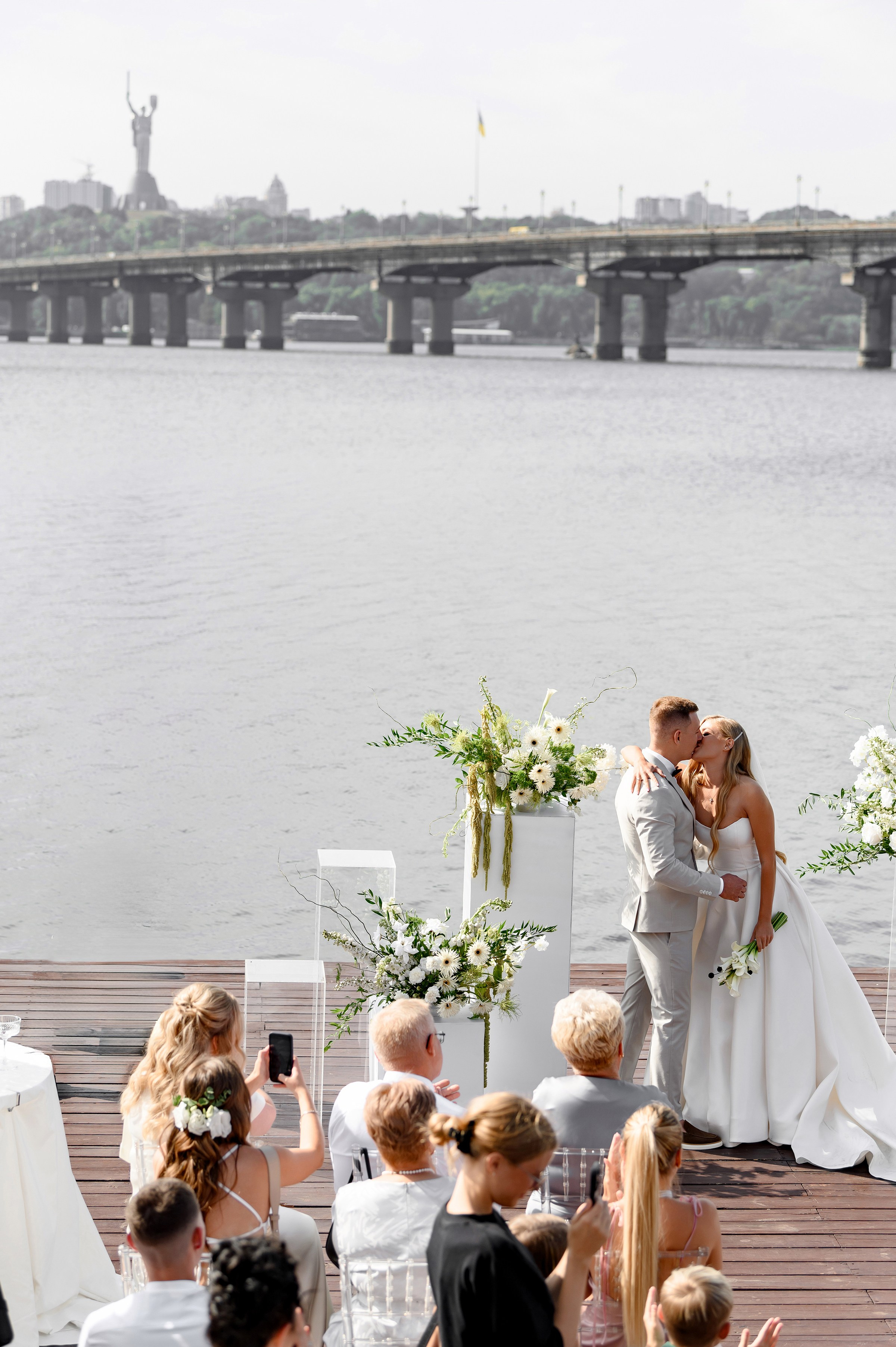 MAXIM & VLADYSLAVA. Свадебный и семейный фотограф