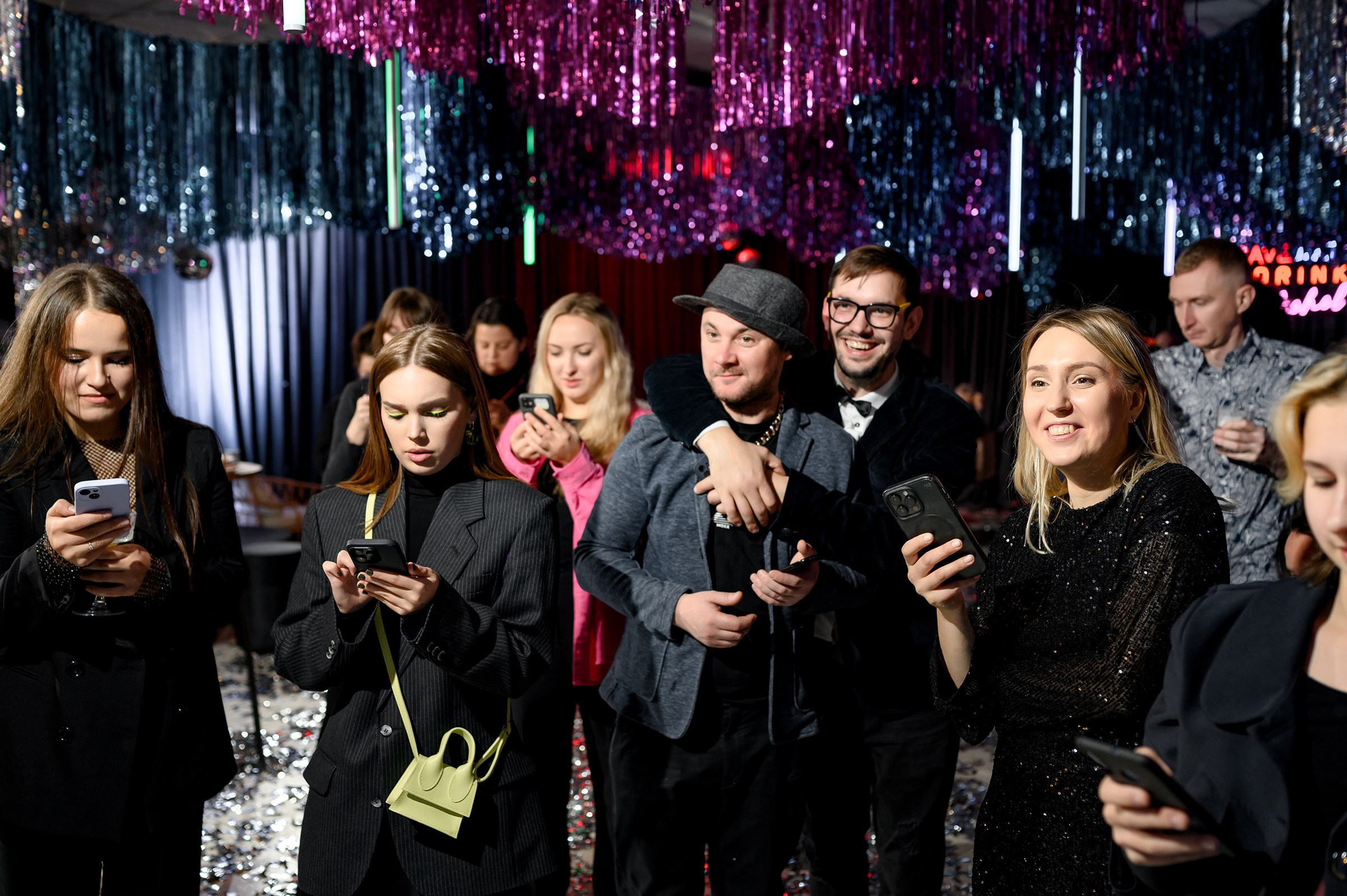 BLOSSOM «ВЖЕ НЕ 18». Свадебный и семейный фотограф