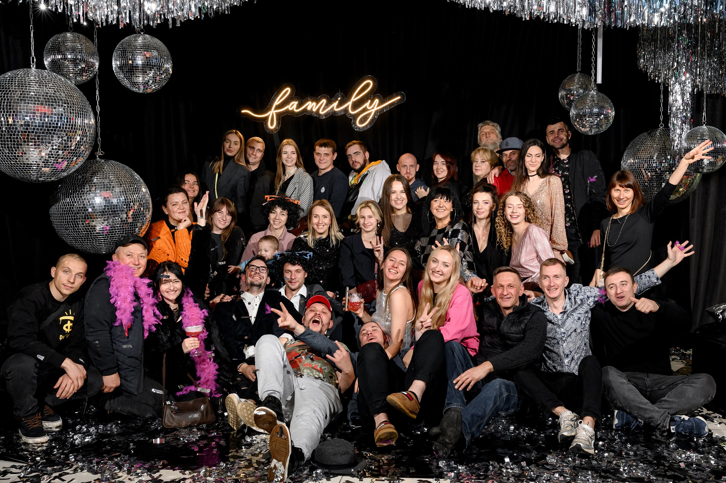 BLOSSOM «ВЖЕ НЕ 18». Свадебный и семейный фотограф