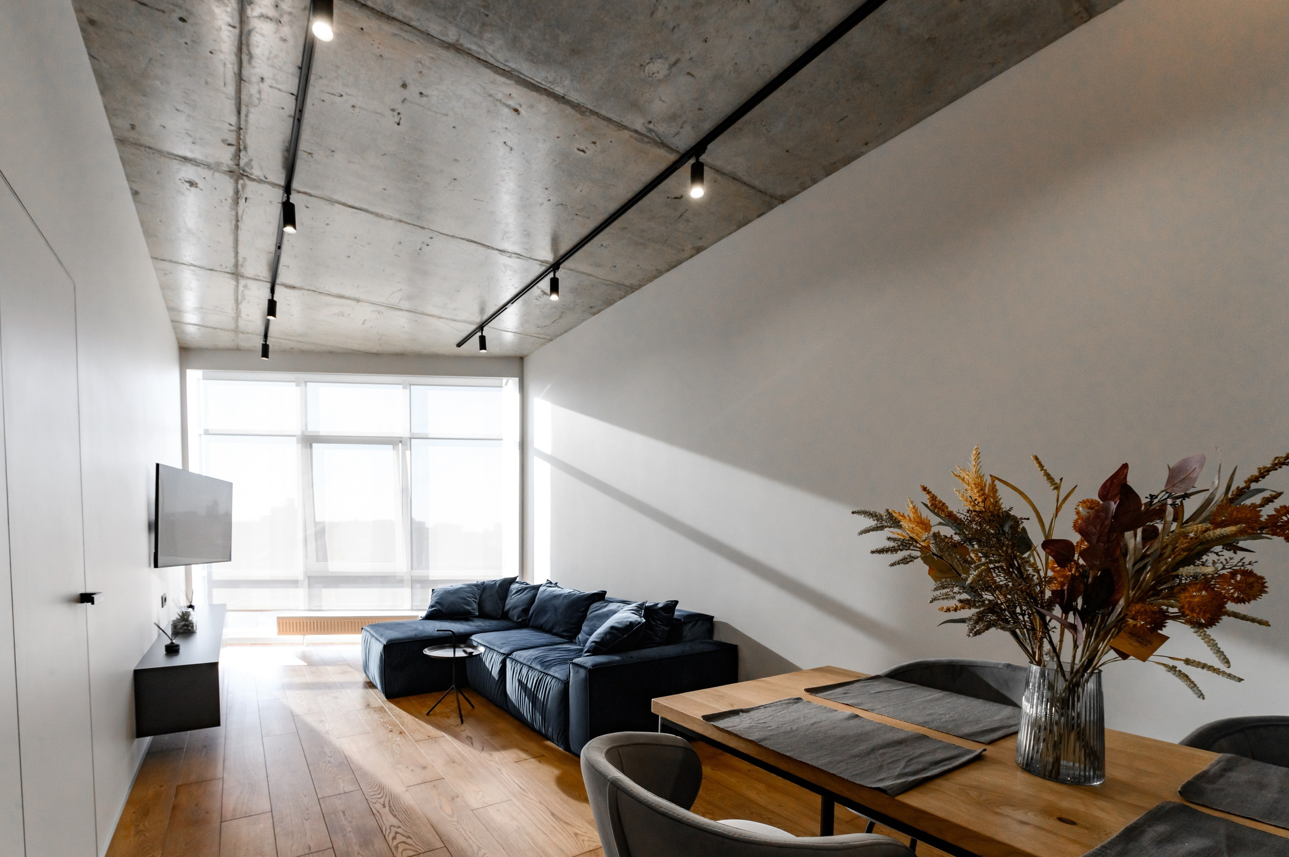 Interior. Свадебный и семейный фотограф