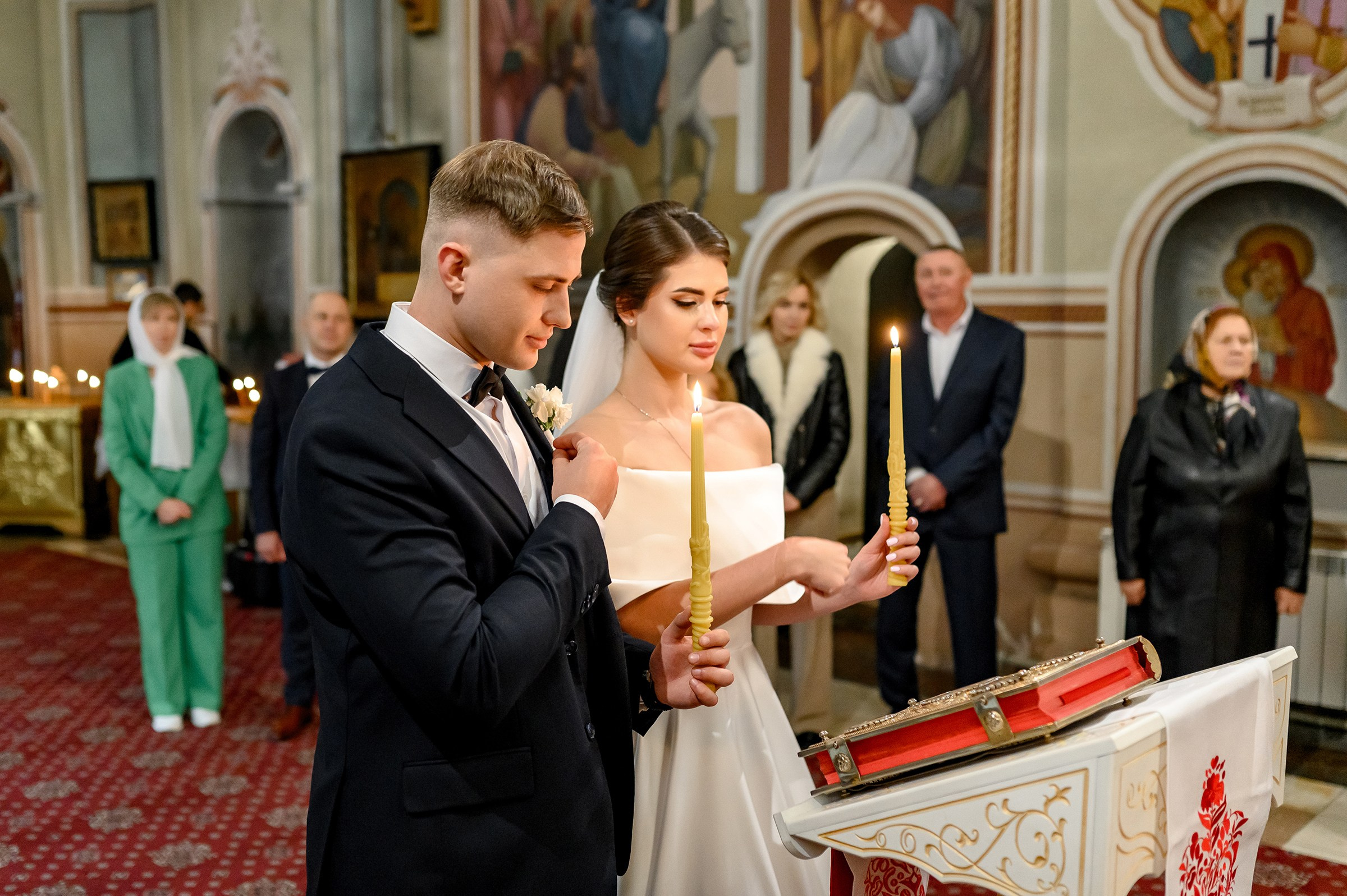 ARTEM & KATYA. Свадебный и семейный фотограф