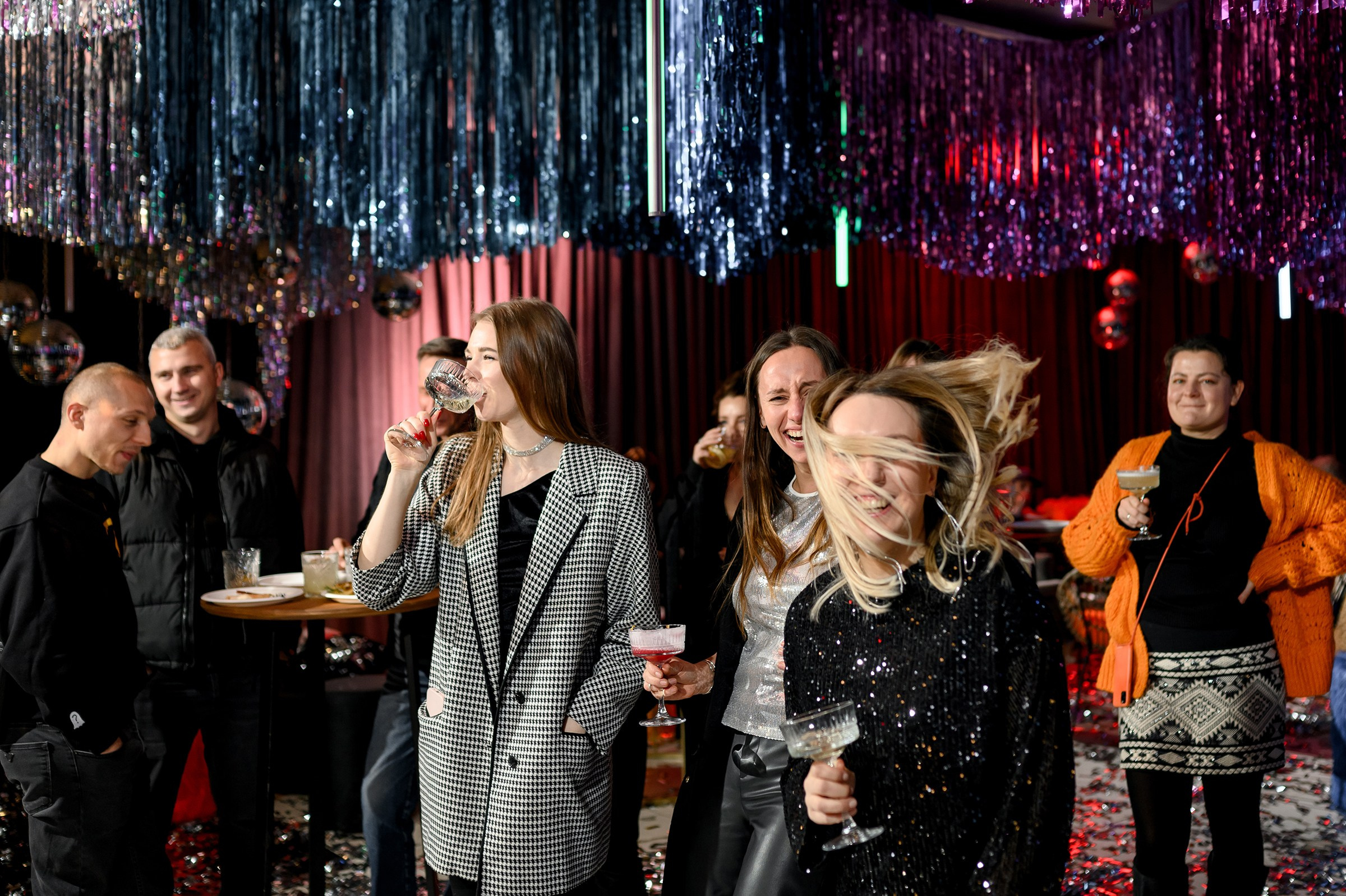 BLOSSOM «ВЖЕ НЕ 18». Свадебный и семейный фотограф