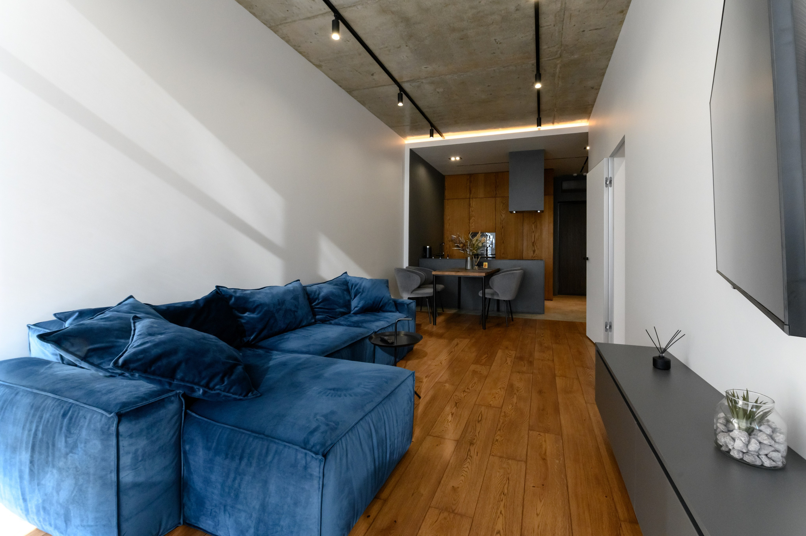 Interior. Свадебный и семейный фотограф