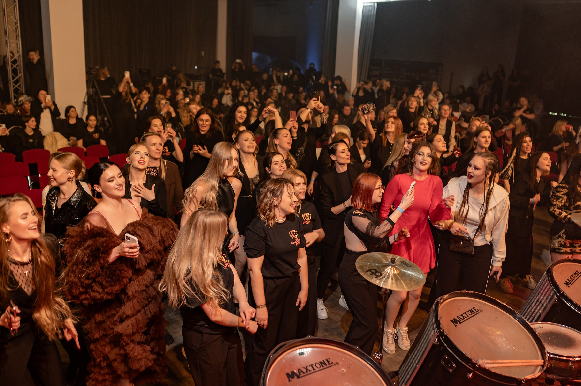 «CHAMPION FEST 2025». Свадебный и семейный фотограф