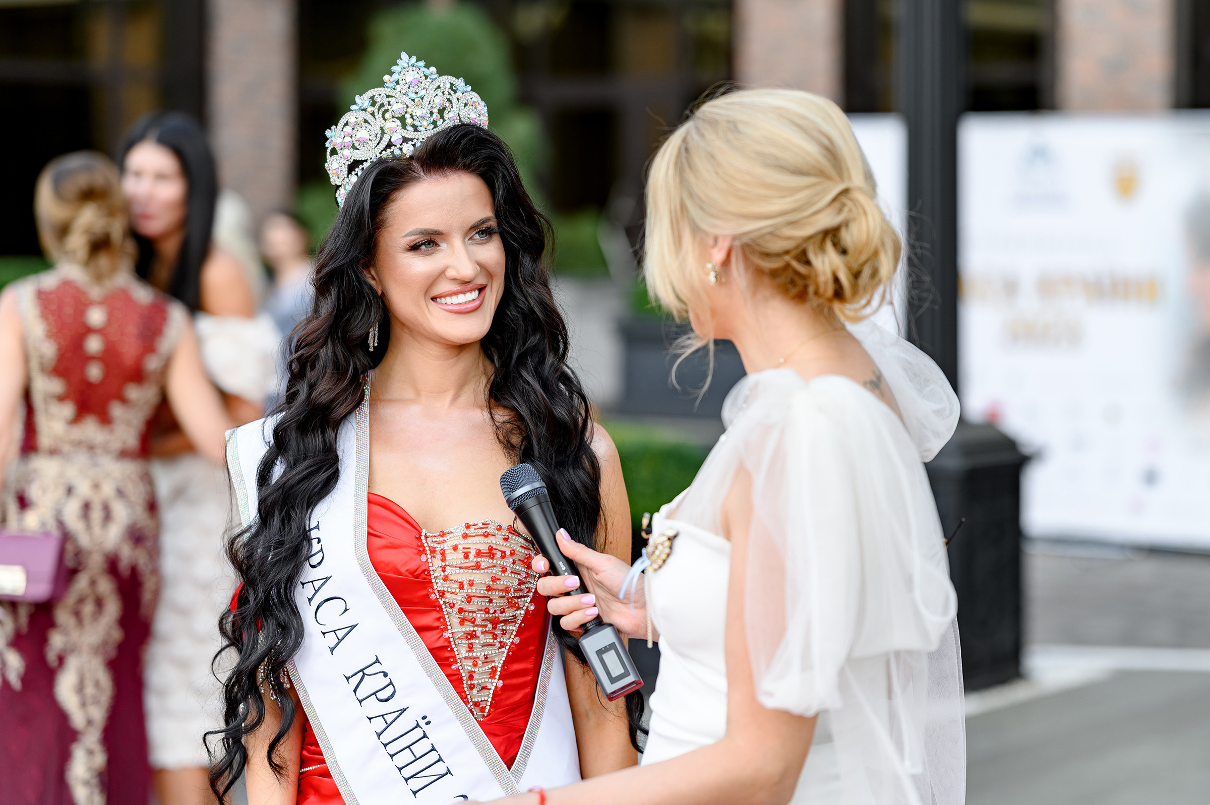 «КРАСА КРАЇНИ». Свадебный и семейный фотограф