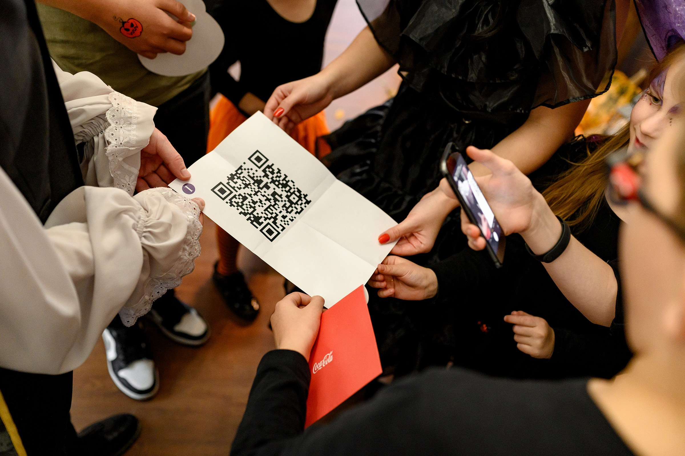«HALLOWEEN «Coca-Cola». Свадебный и семейный фотограф