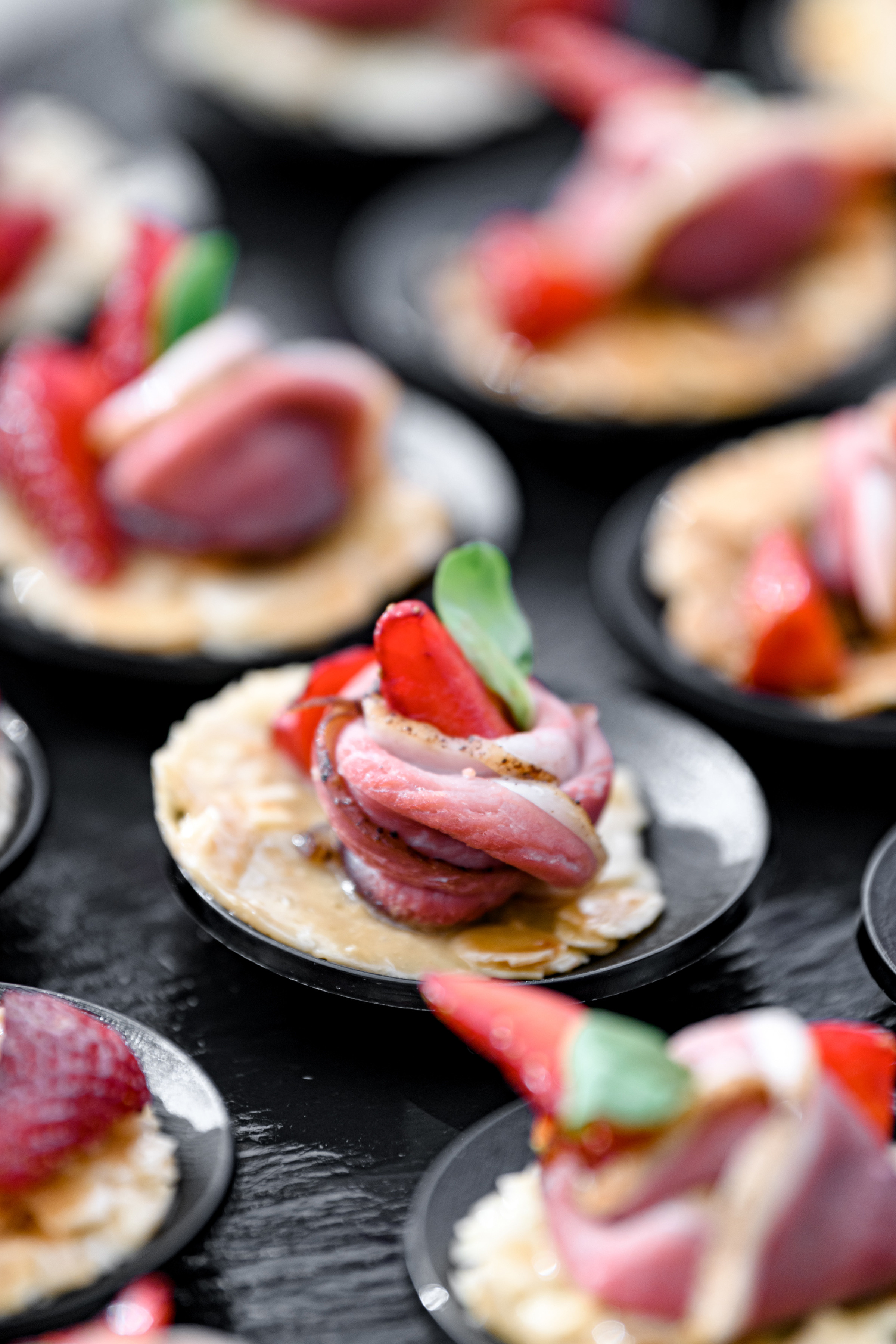 Благодійній концерт від фонду «Мамине серце» — «Твій вихід в світ». Свадебный и семейный фотограф