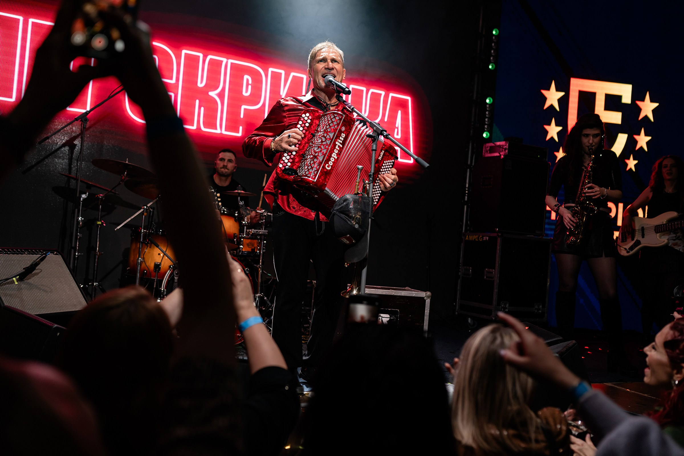 «CHAMPION FEST 2025». Свадебный и семейный фотограф