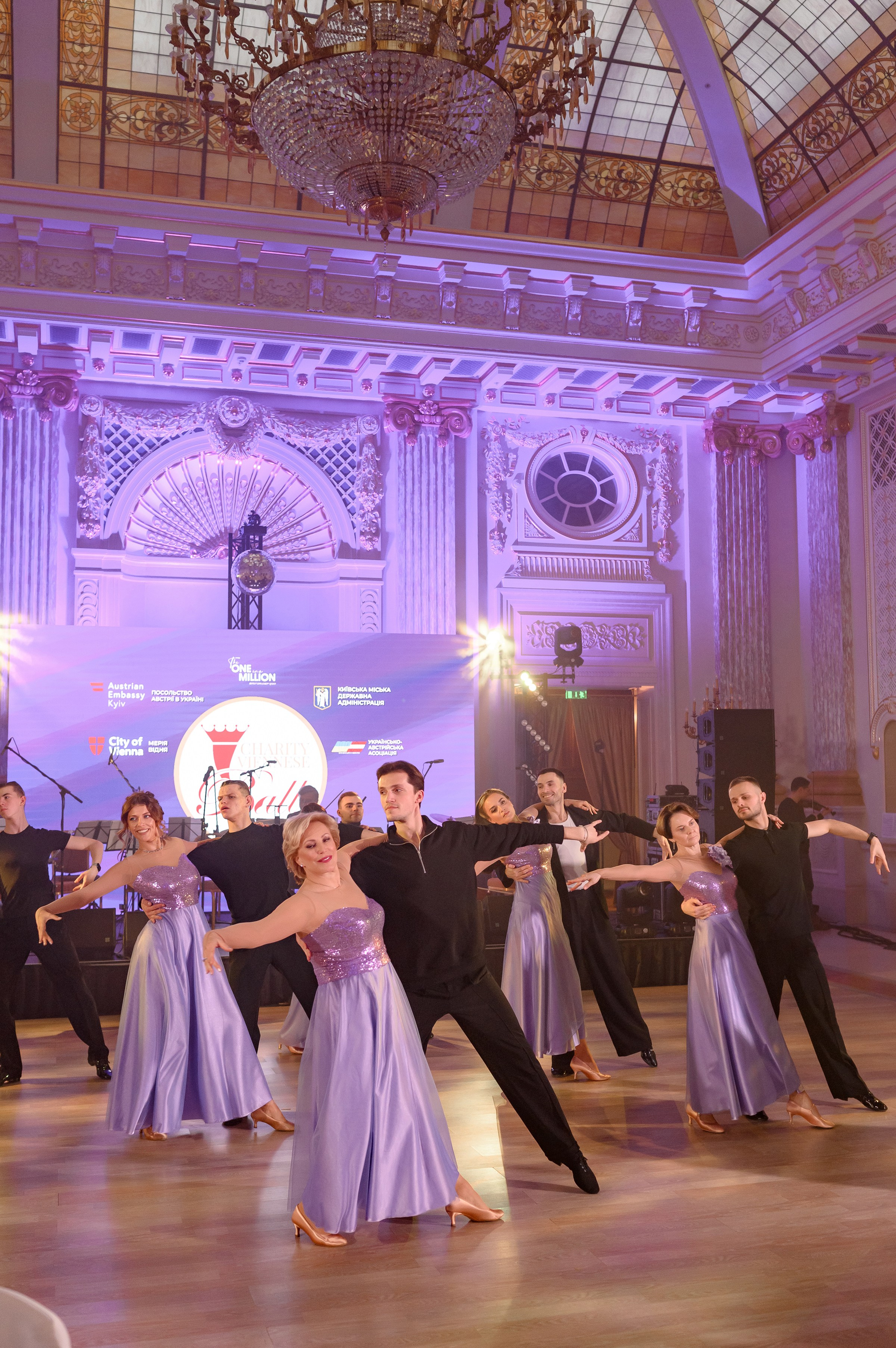 " Viennese Ball Kyiv ". Свадебный и семейный фотограф