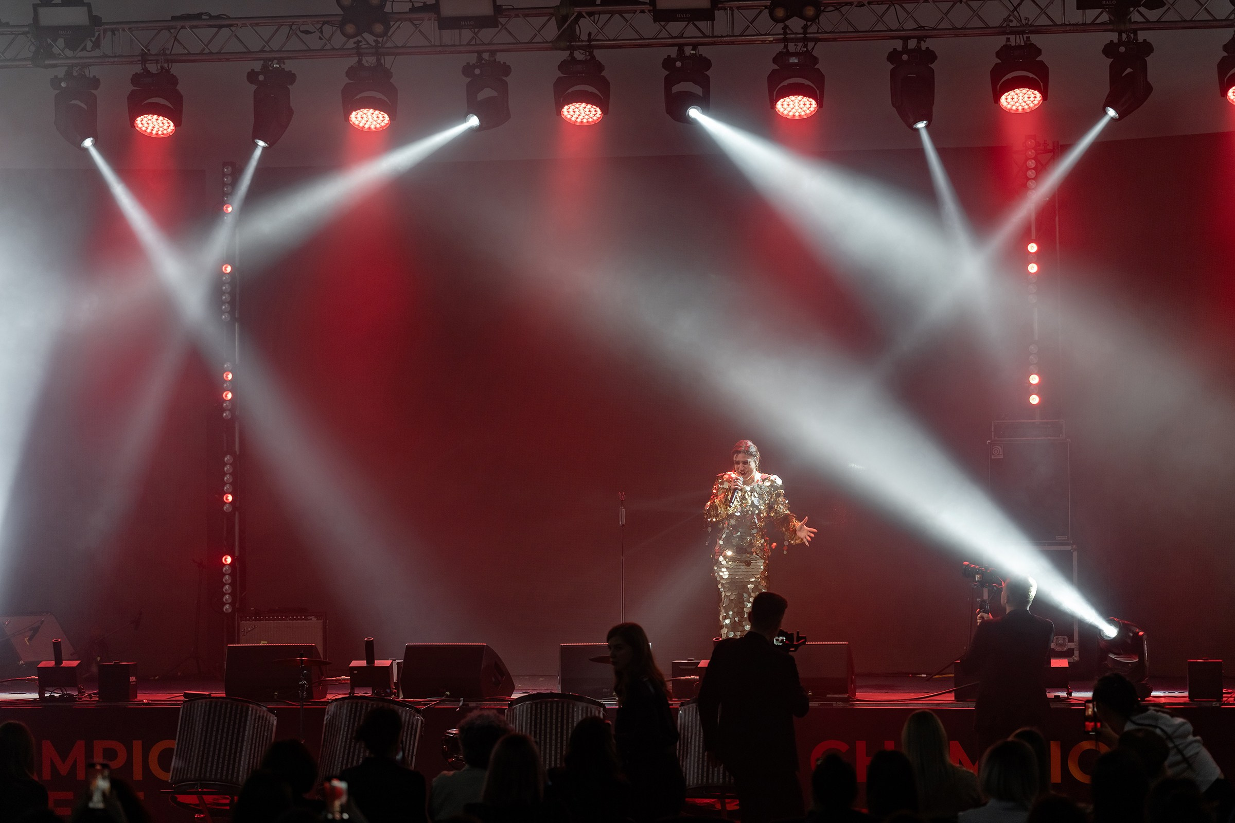 «CHAMPION FEST 2025». Свадебный и семейный фотограф