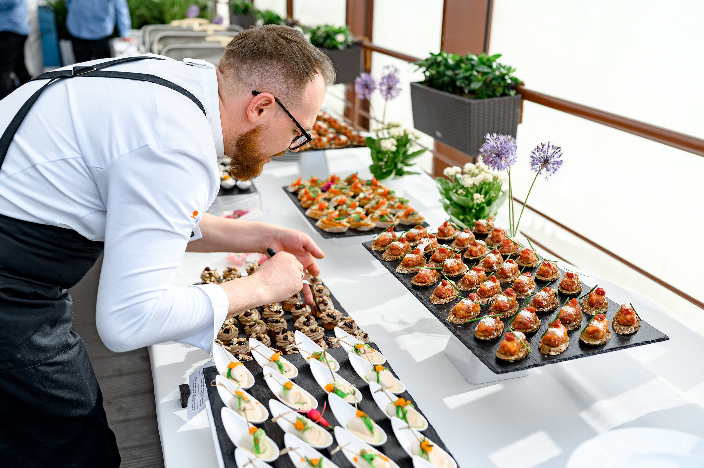 Благодійній концерт від фонду «Мамине серце» — «Твій вихід в світ». Свадебный и семейный фотограф