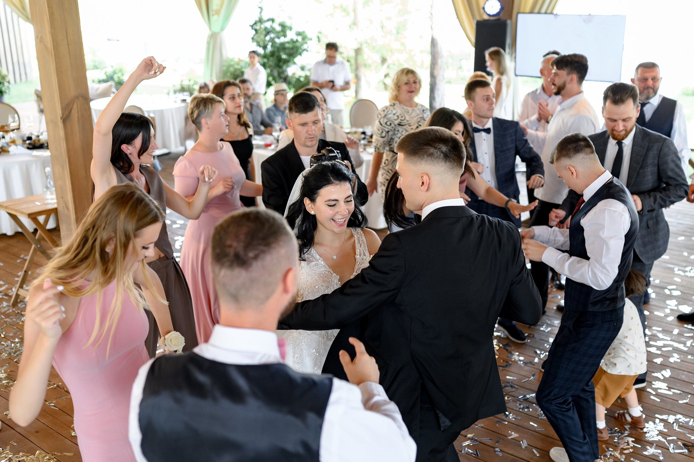 MAKSYM & DASHA. Свадебный и семейный фотограф