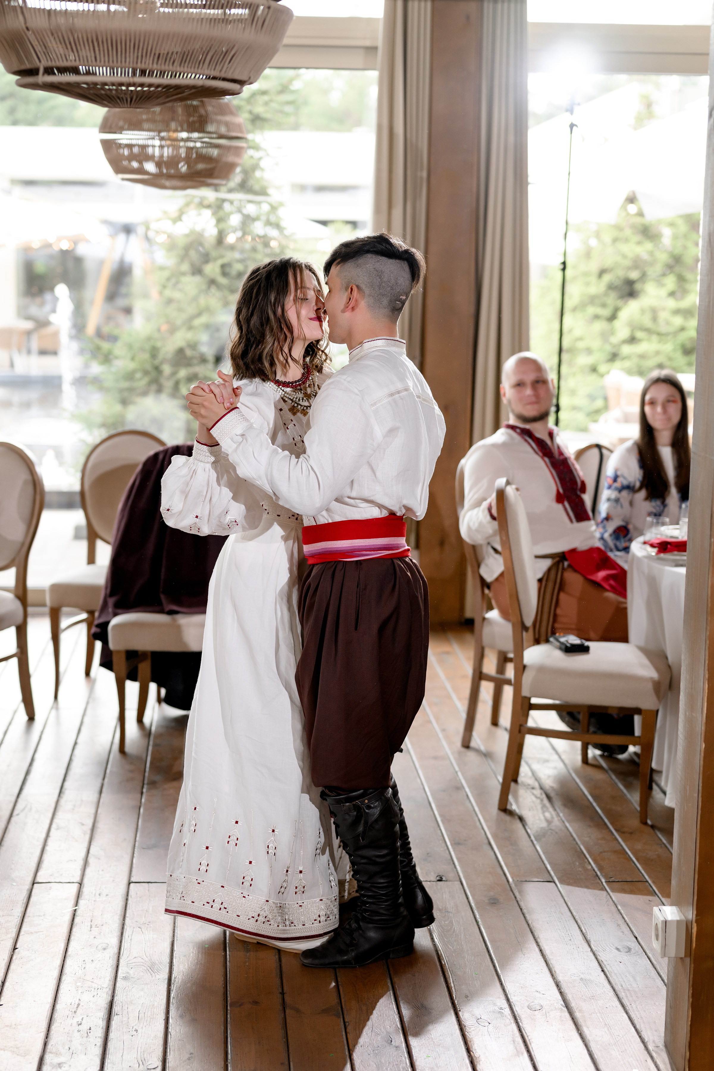 ОЛЕКСА & ЕЛІНА. Свадебный и семейный фотограф