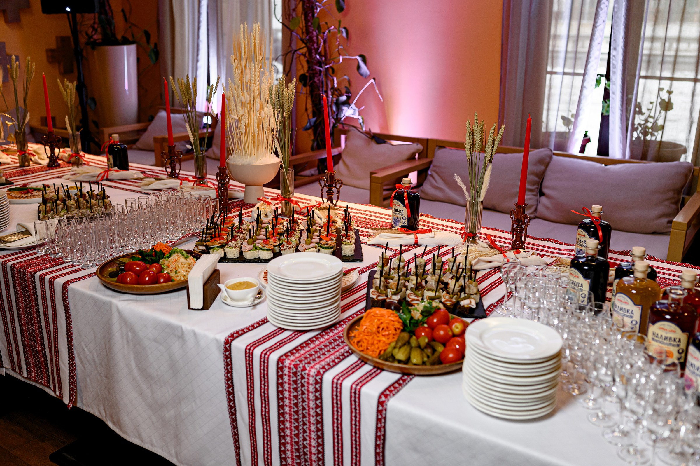 «ТРИПІЛЬСЬКЕ СОНЦЕ». Свадебный и семейный фотограф