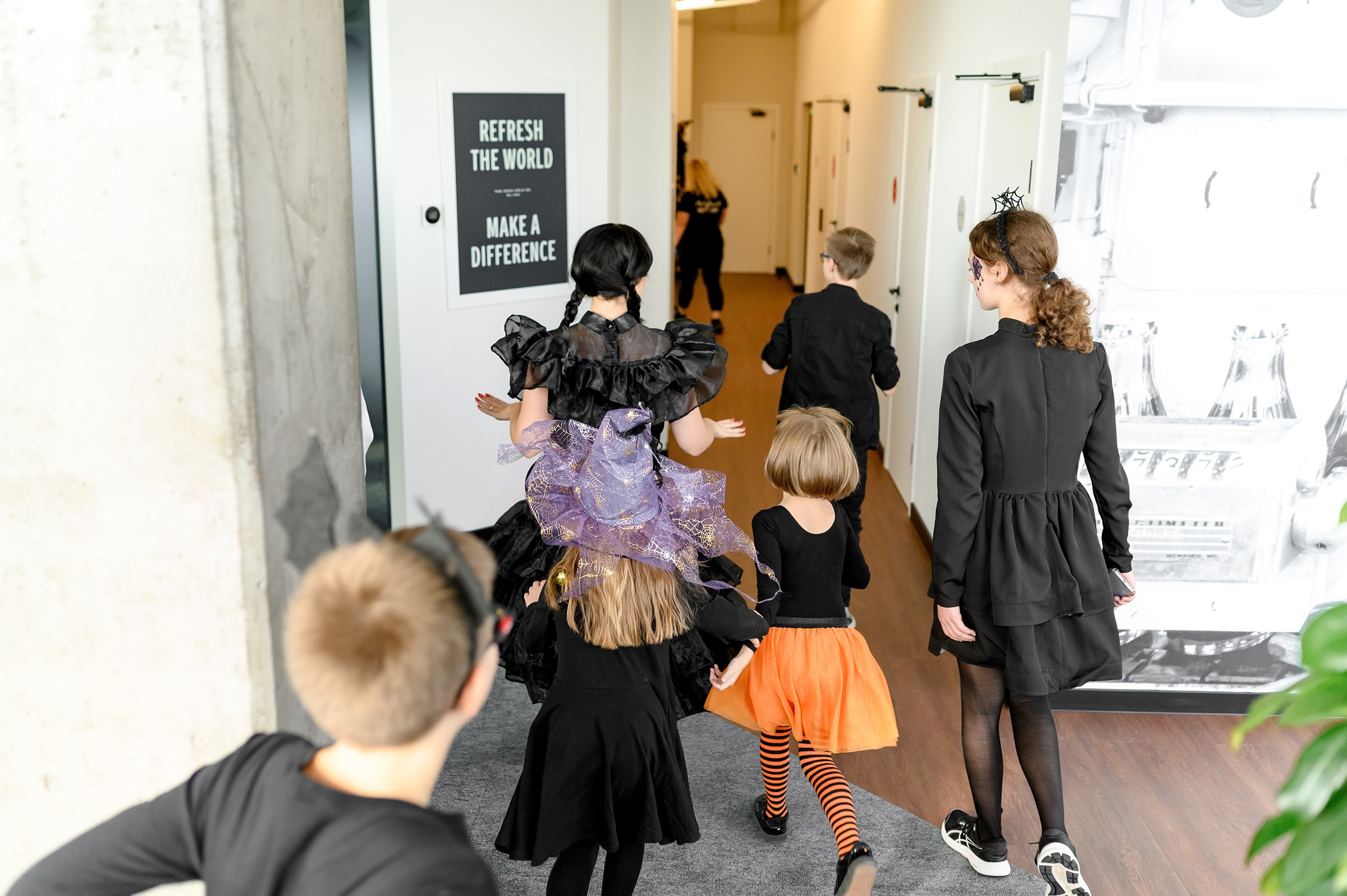 «HALLOWEEN «Coca-Cola». Свадебный и семейный фотограф