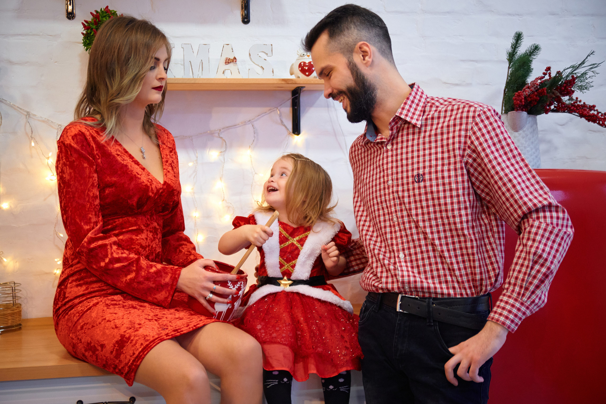 Олексій, Марина та Софія. Весільний та сімейний фотограф Віталій Рутчин у Запоріжжі