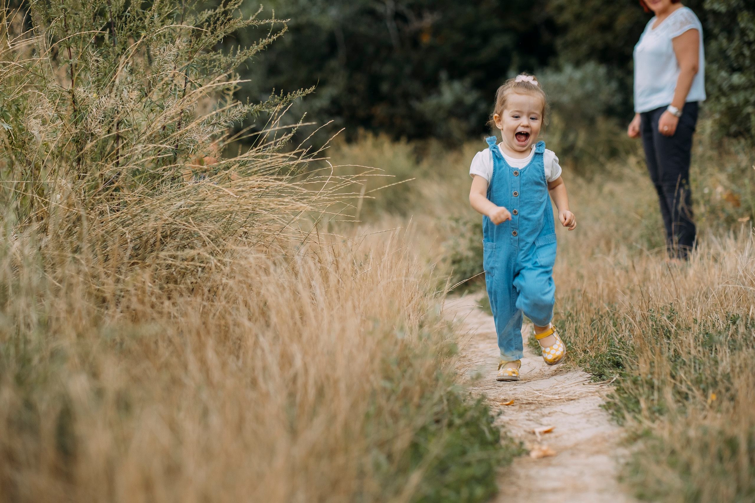 Фотосессия трех поколений девушек. Сімейний і портретний фотограф у Києві Проценко Алла