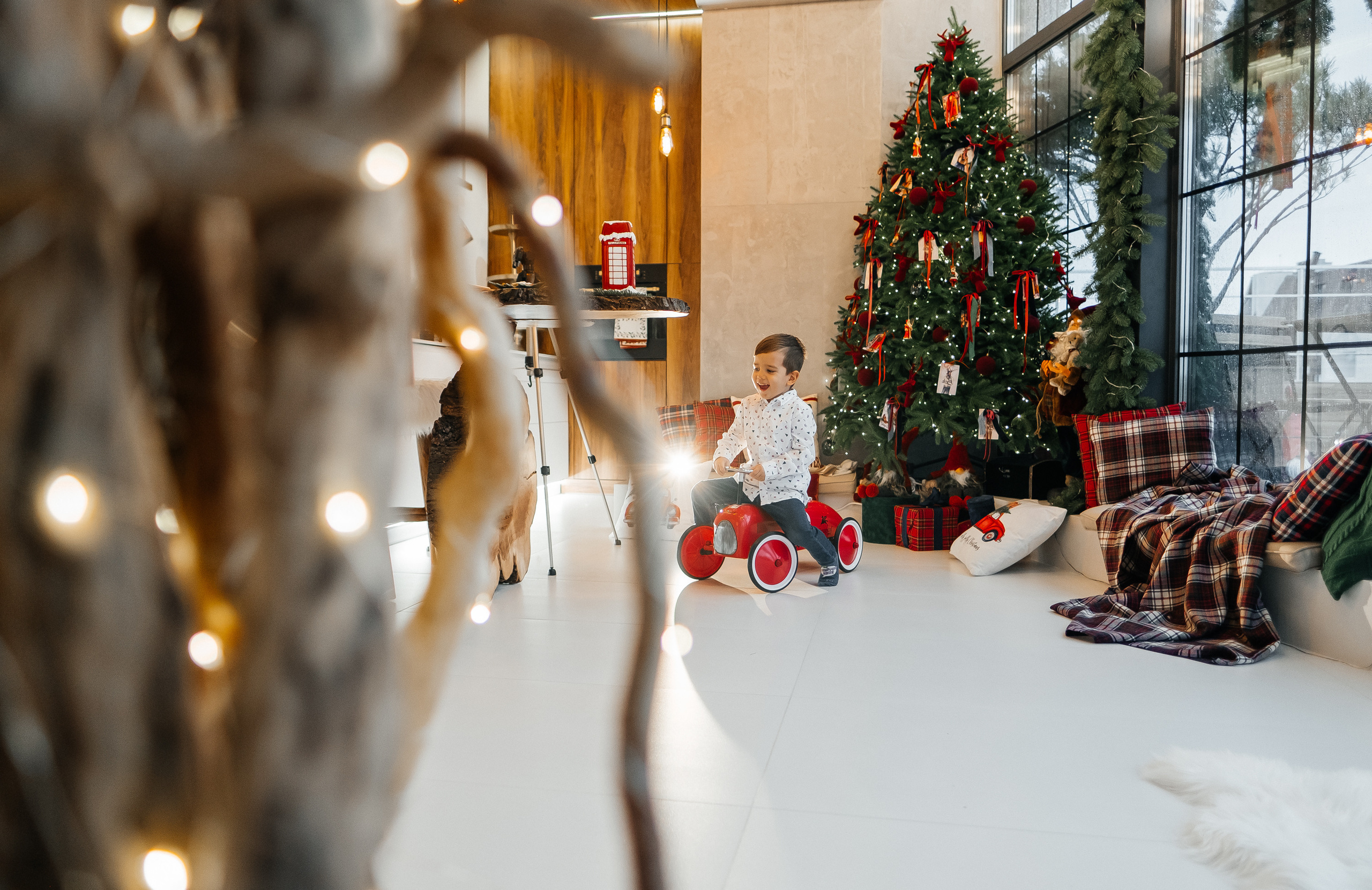 Новогодняя фотосессия Даши с мальчишками. Сімейний і портретний фотограф у Києві Проценко Алла