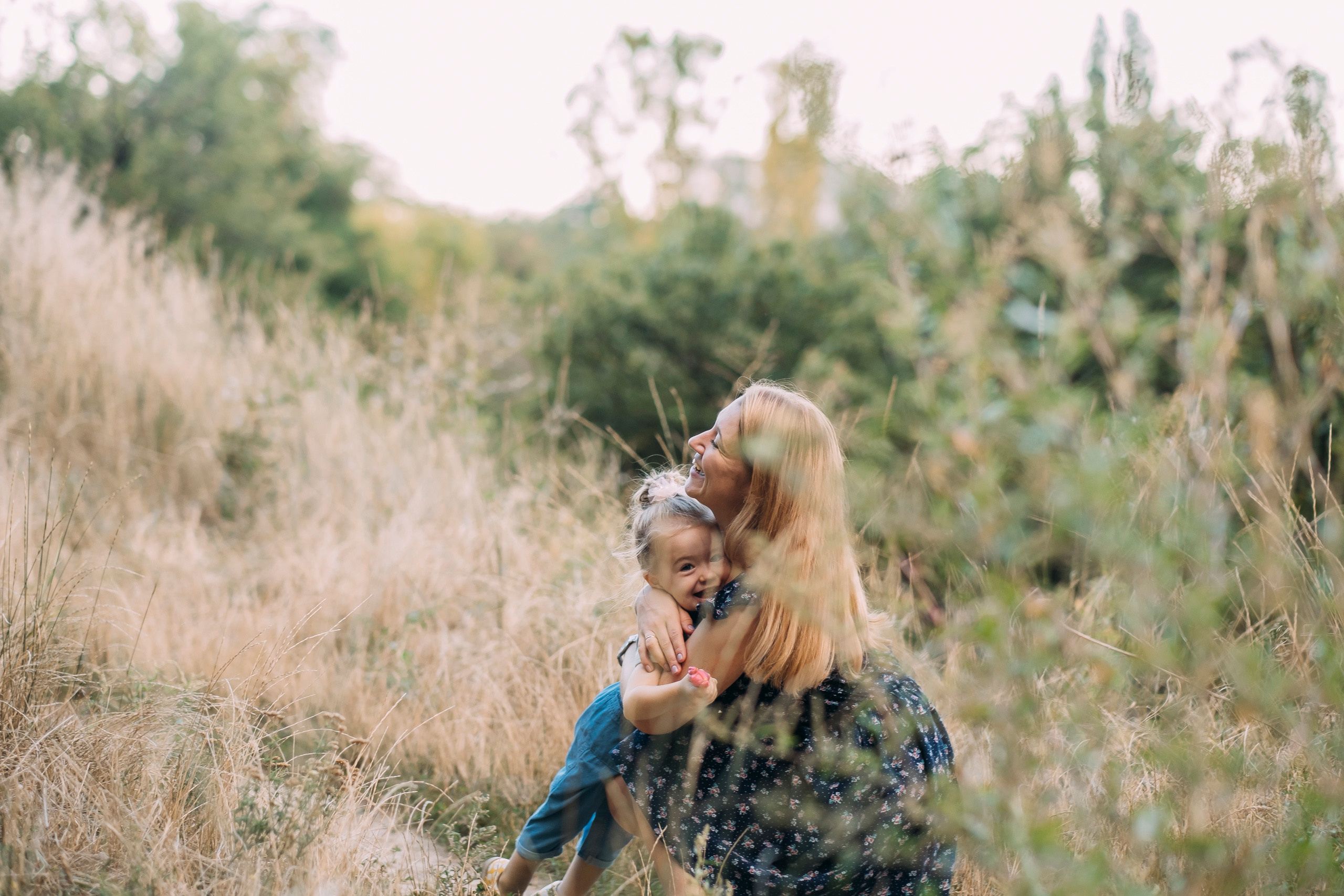 Фотосессия трех поколений девушек. Сімейний і портретний фотограф у Києві Проценко Алла