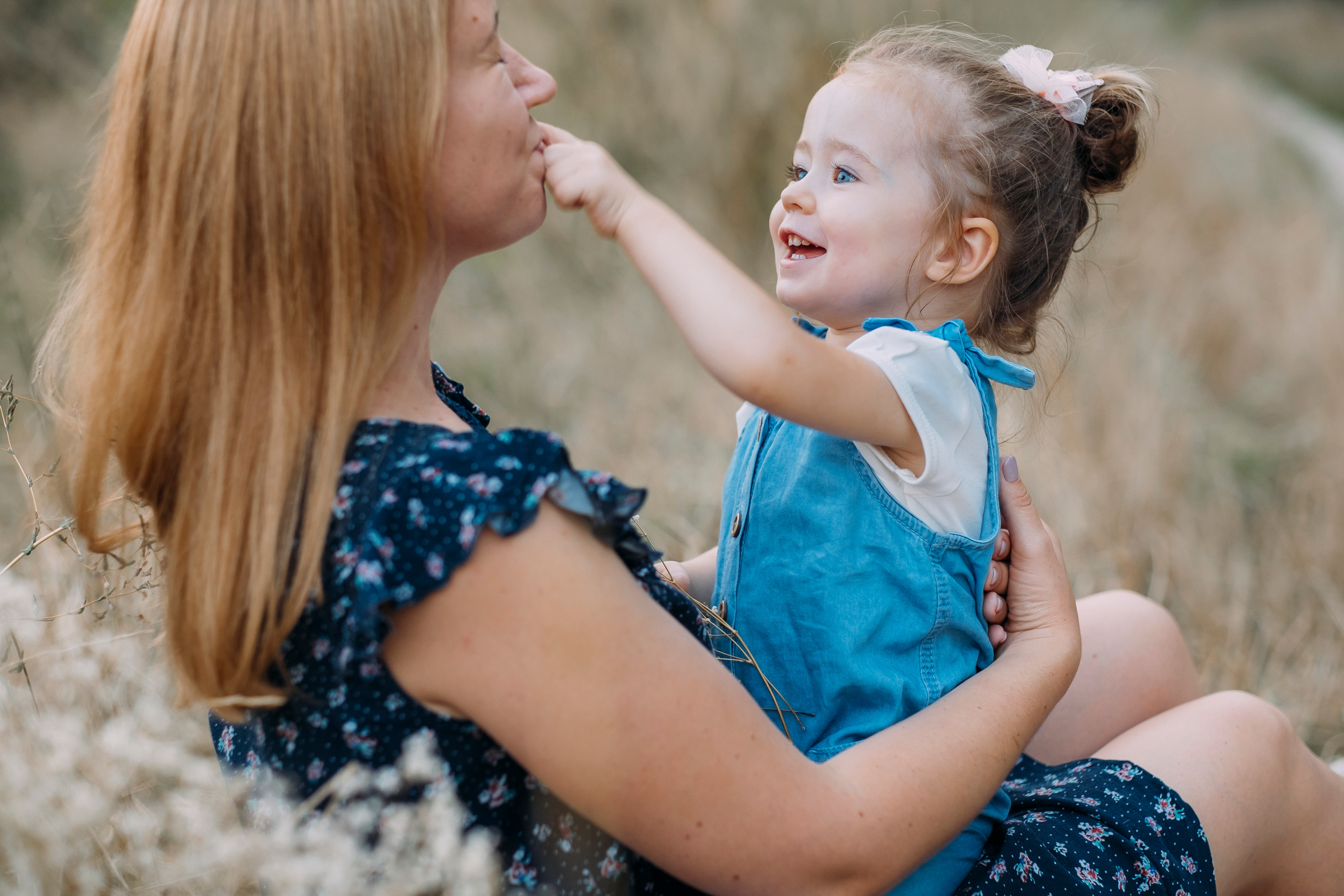 Фотосессия трех поколений девушек. Сімейний і портретний фотограф у Києві Проценко Алла