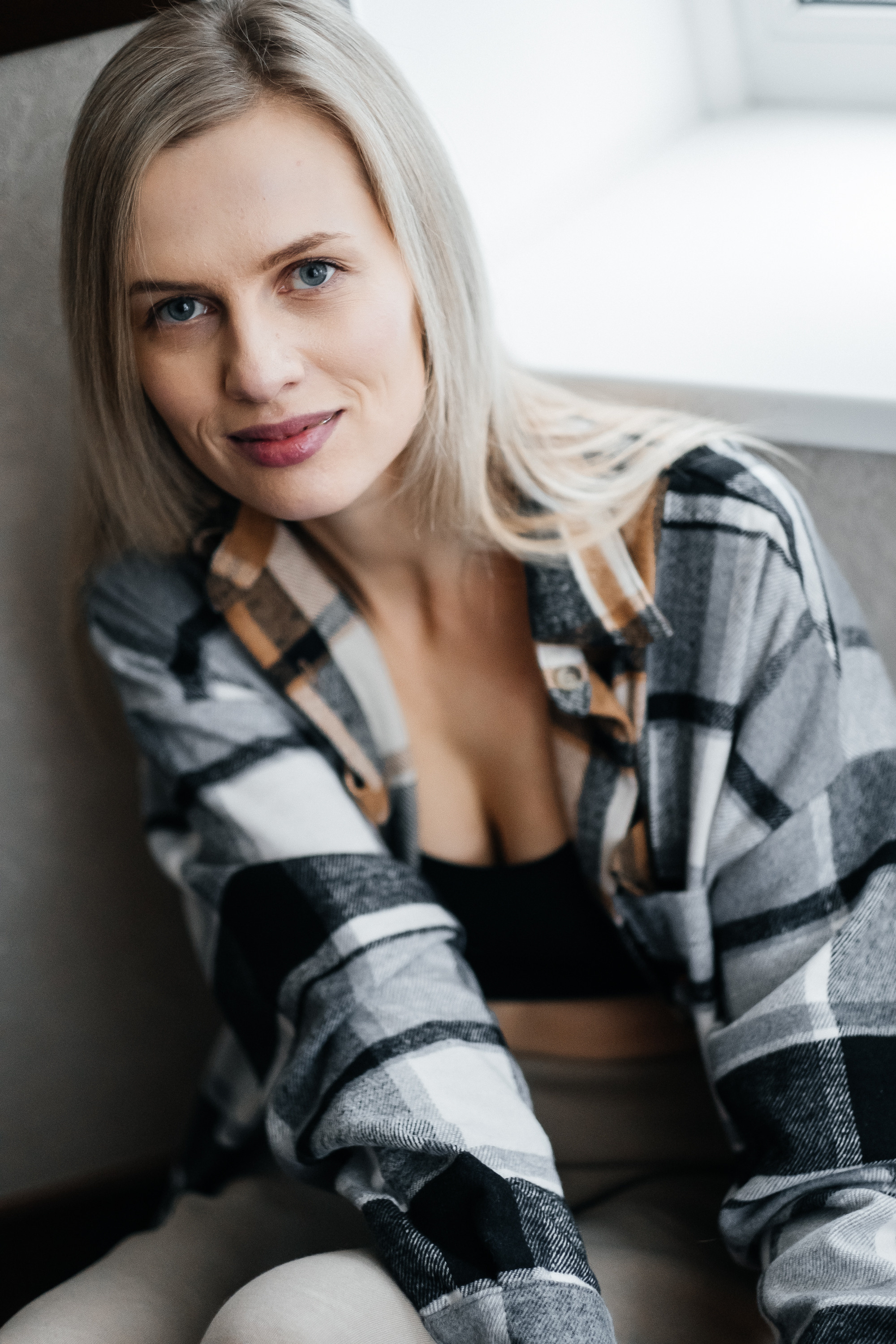 Затишна домашня фотосесія з улюбленцем. Сімейний і портретний фотограф у Києві Проценко Алла