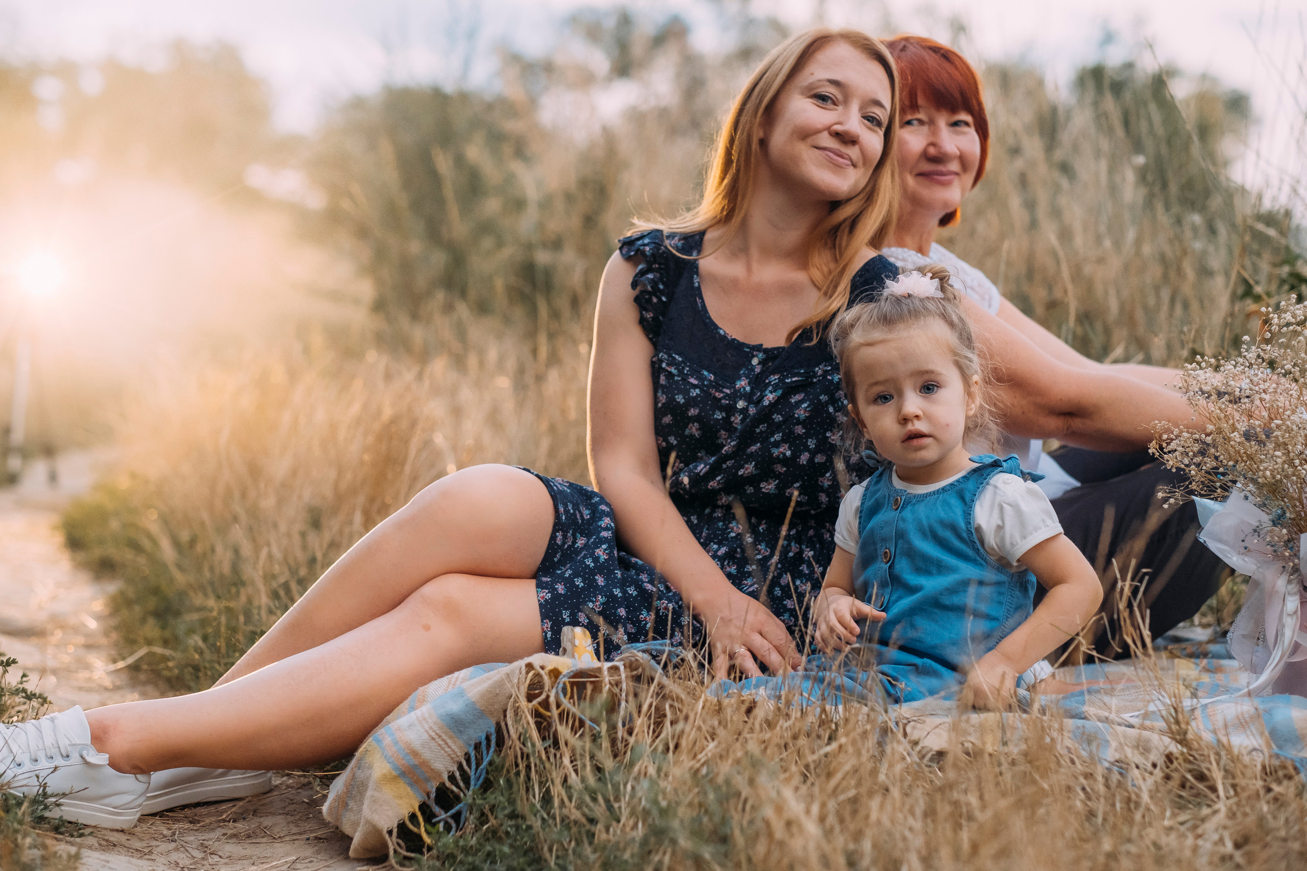 Фотосессия трех поколений девушек. Сімейний і портретний фотограф у Києві Проценко Алла