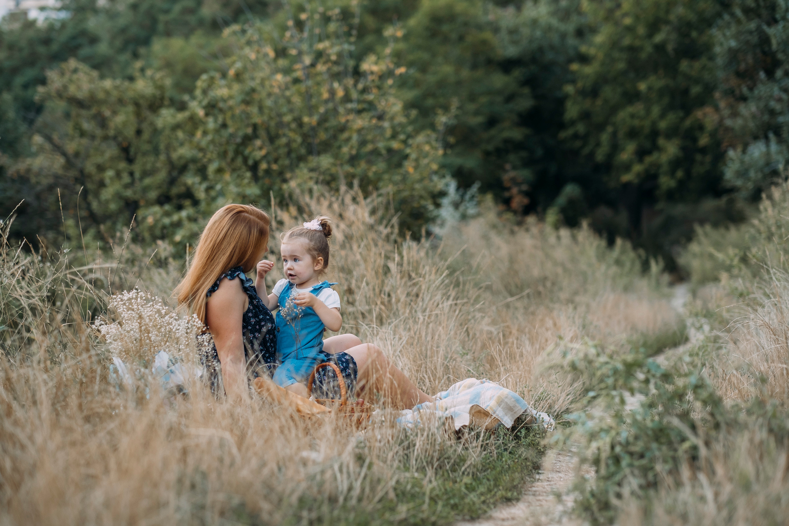 Фотосессия трех поколений девушек. Сімейний і портретний фотограф у Києві Проценко Алла