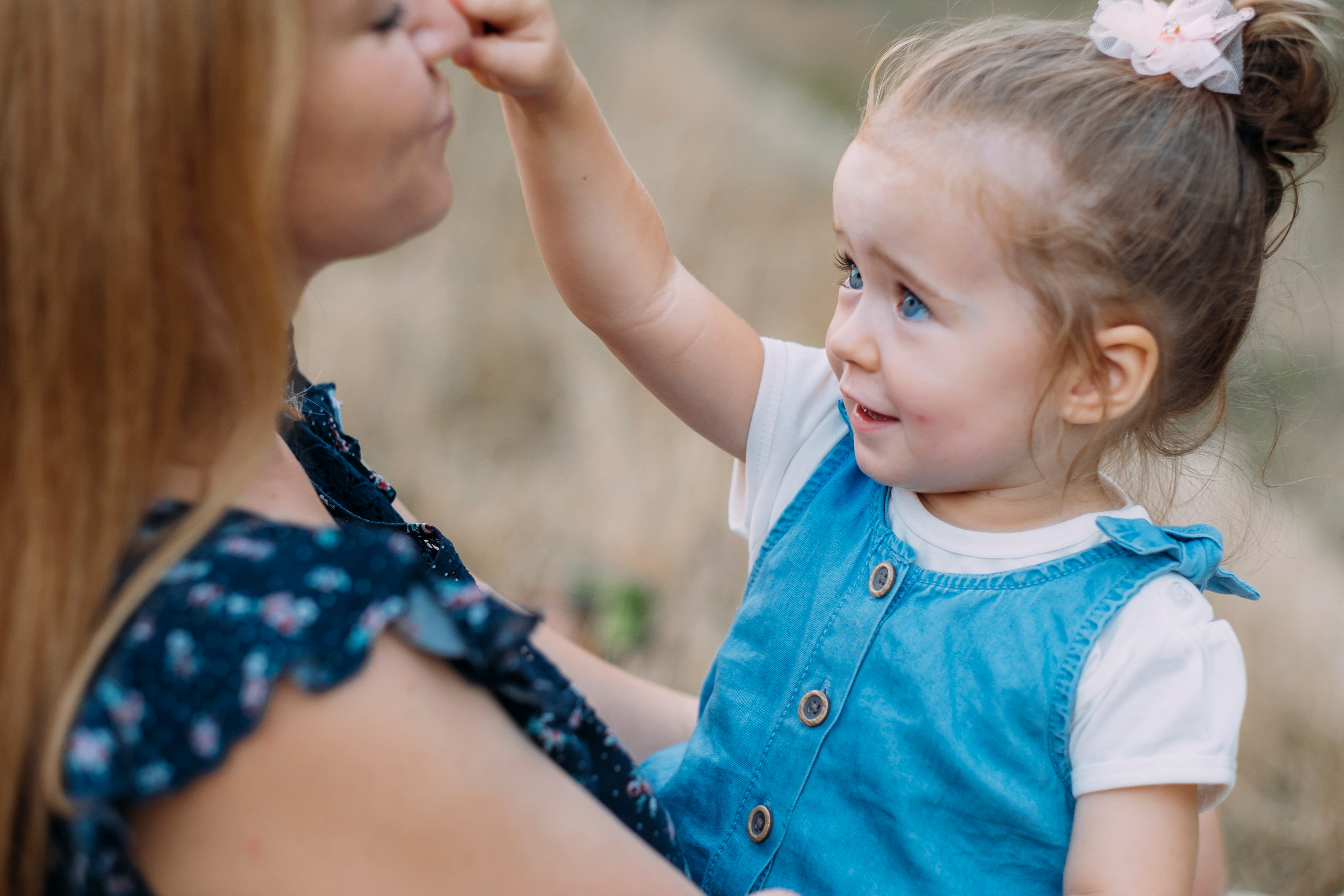 Фотосессия трех поколений девушек. Сімейний і портретний фотограф у Києві Проценко Алла