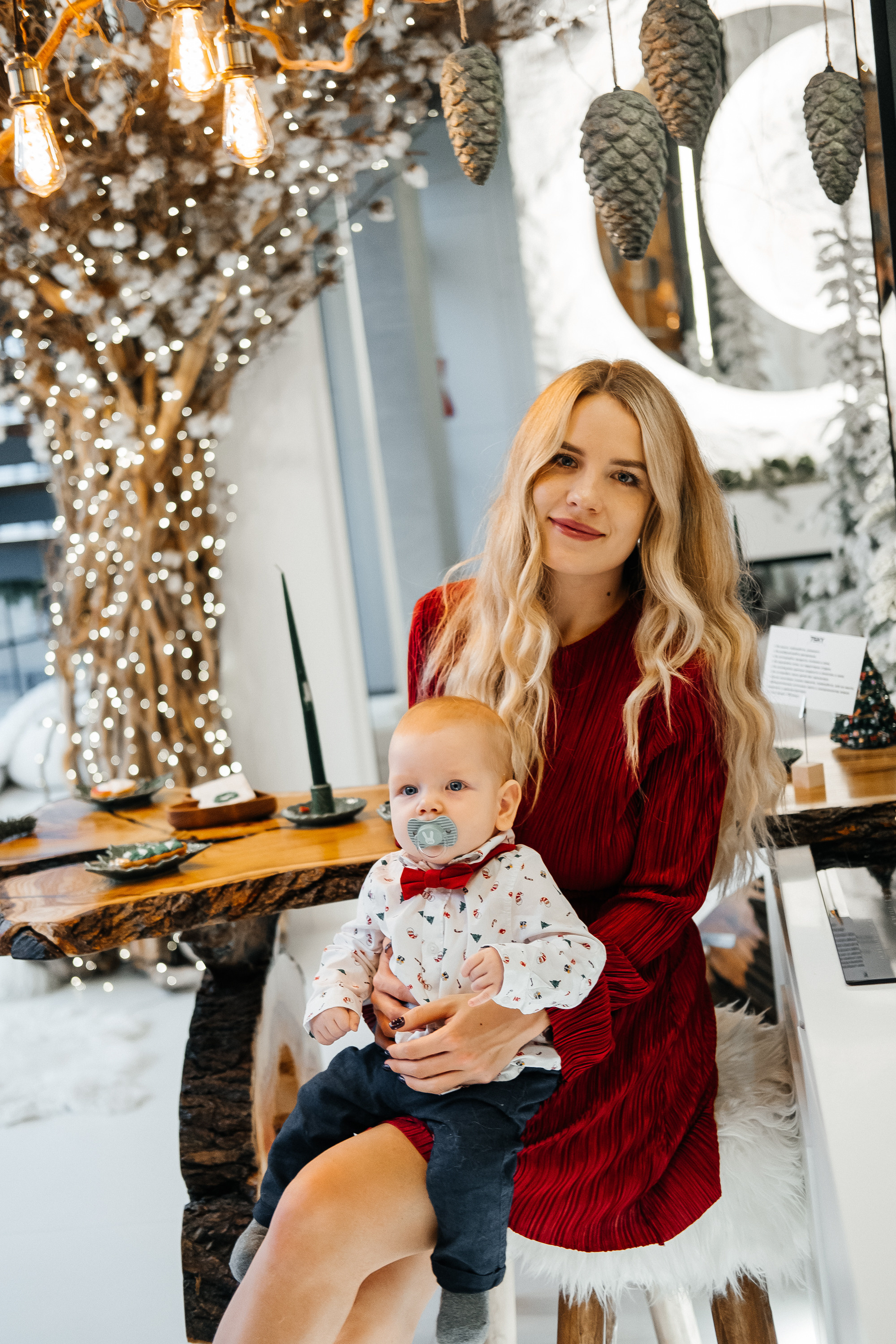 Новогодняя фотосессия Даши с мальчишками. Сімейний і портретний фотограф у Києві Проценко Алла