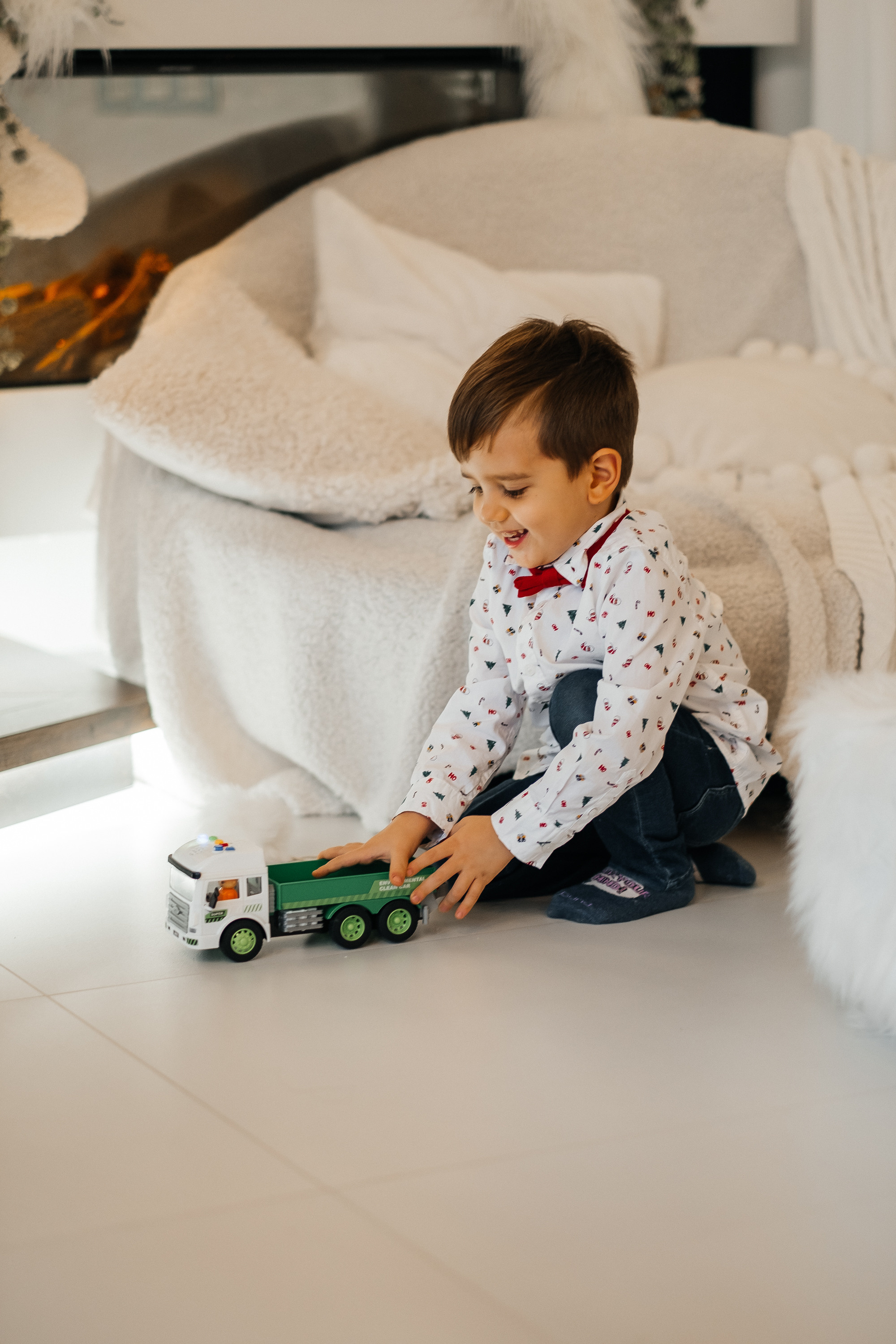 Новогодняя фотосессия Даши с мальчишками. Сімейний і портретний фотограф у Києві Проценко Алла