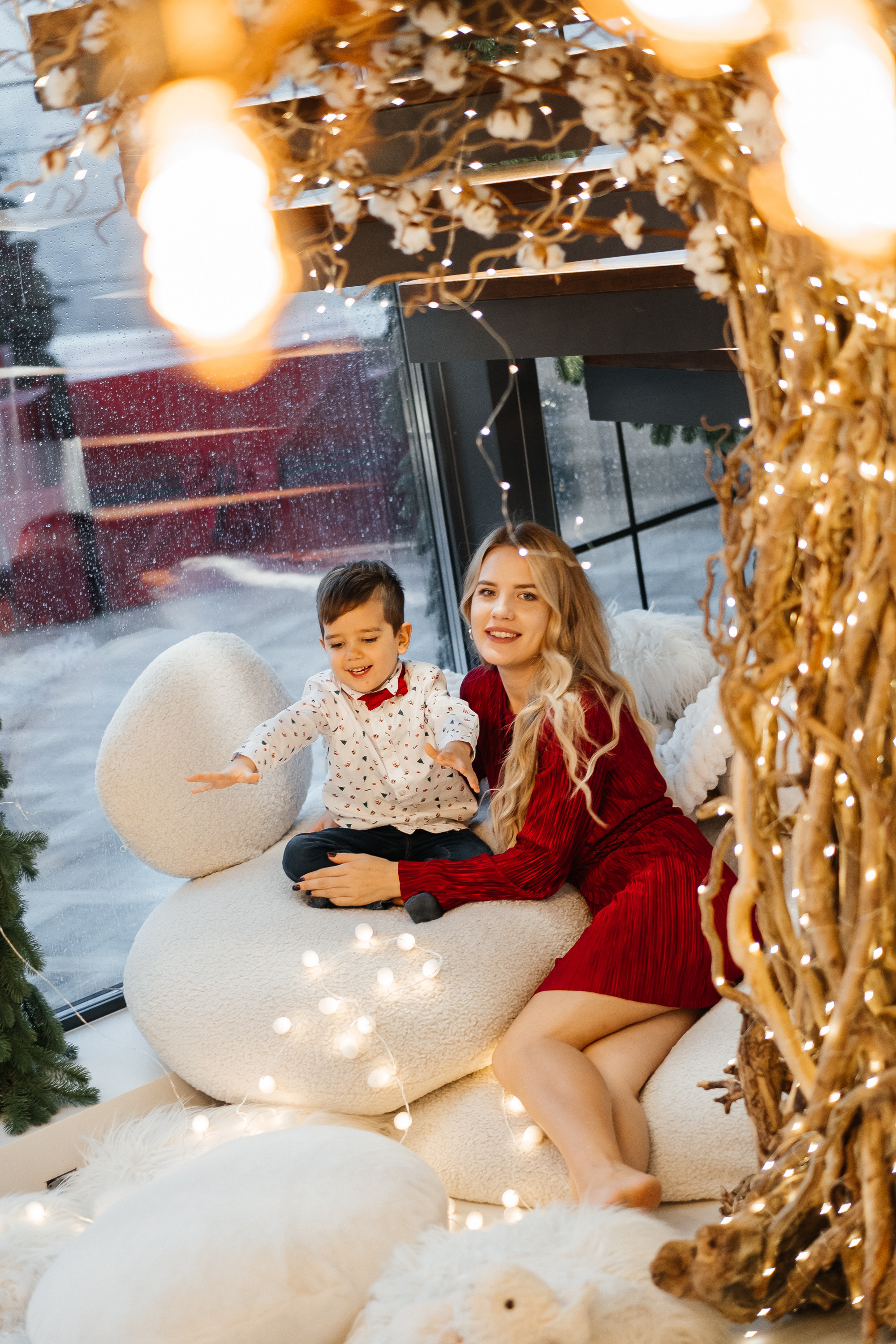 Новогодняя фотосессия Даши с мальчишками. Сімейний і портретний фотограф у Києві Проценко Алла