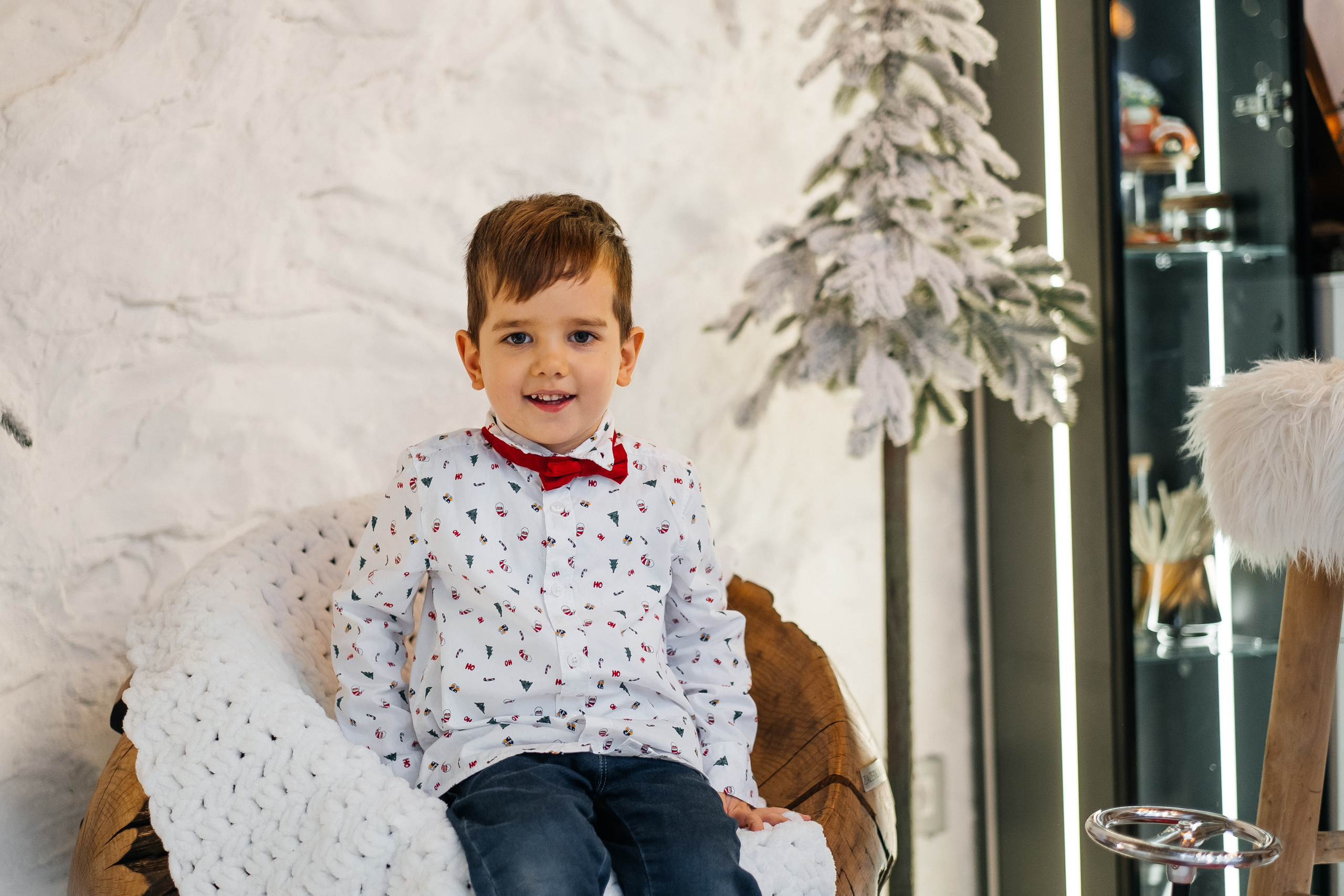 Новогодняя фотосессия Даши с мальчишками. Сімейний і портретний фотограф у Києві Проценко Алла