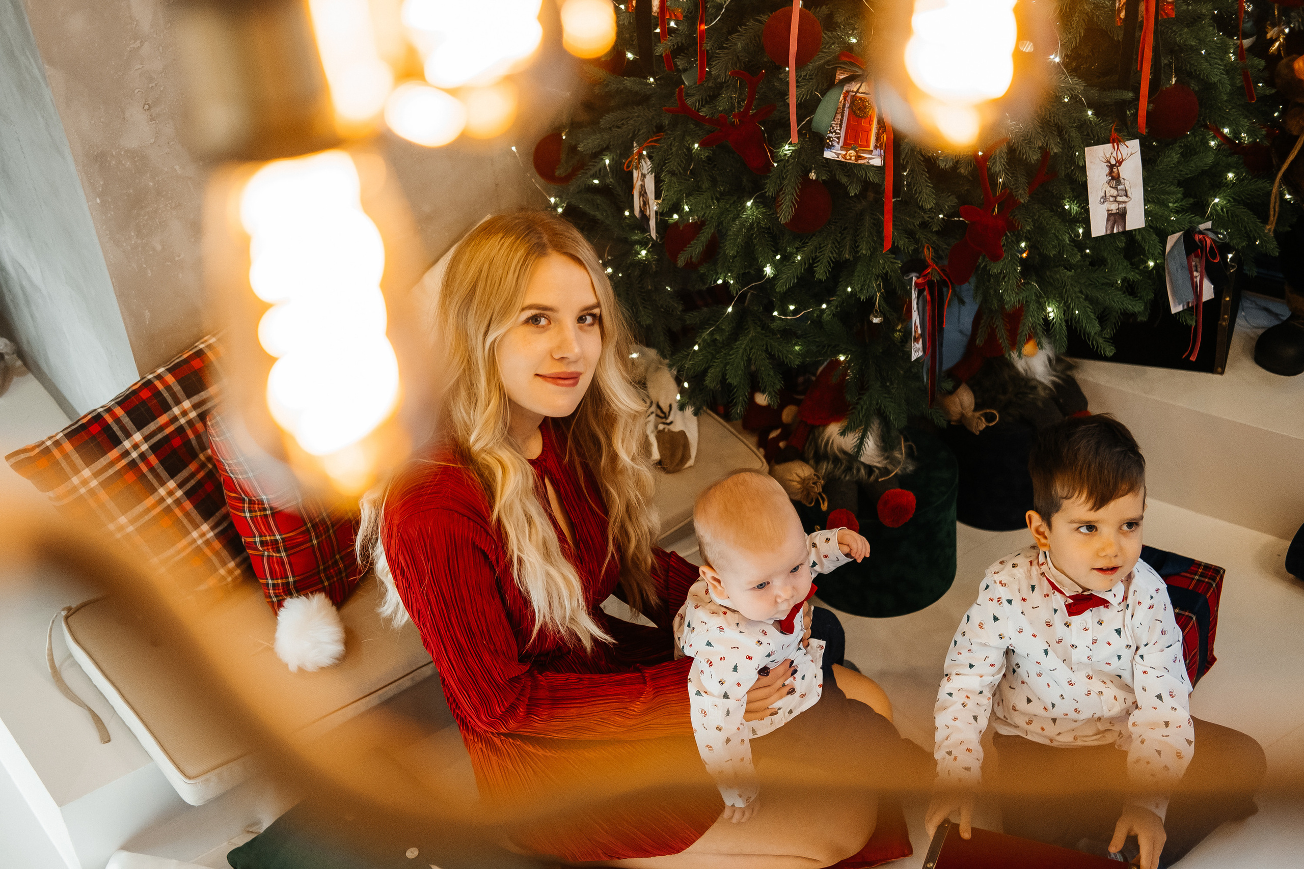 Новогодняя фотосессия Даши с мальчишками. Сімейний і портретний фотограф у Києві Проценко Алла