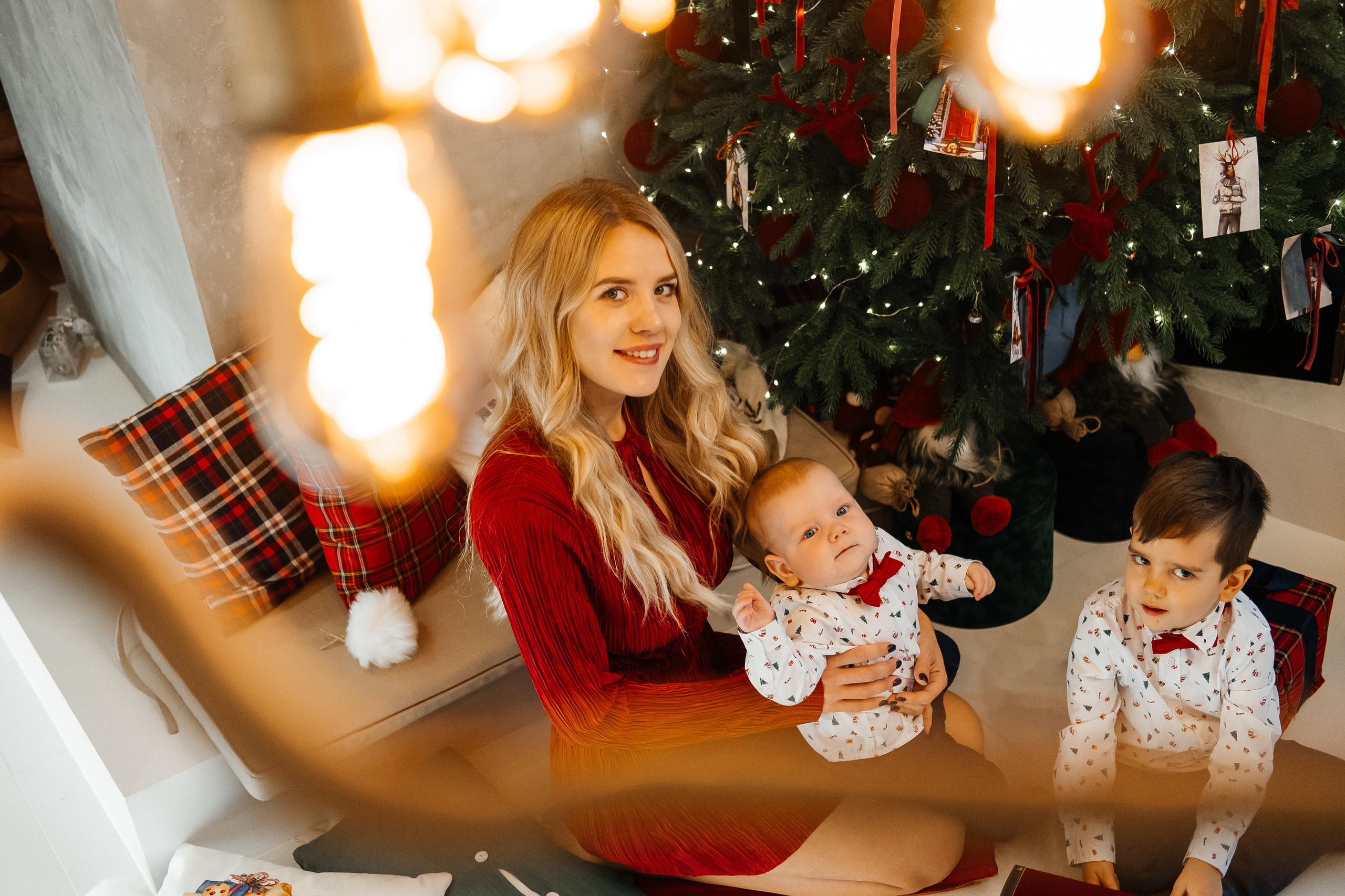 Новогодняя фотосессия Даши с мальчишками. Сімейний і портретний фотограф у Києві Проценко Алла