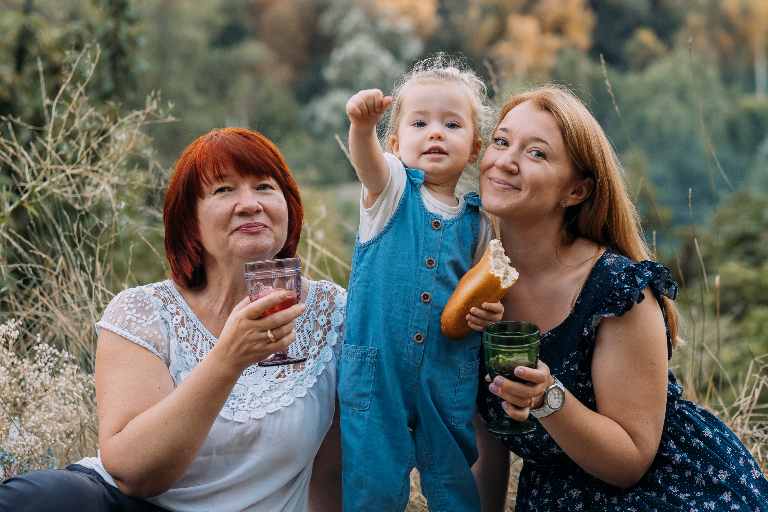 Фотосессия трех поколений девушек. Сімейний і портретний фотограф у Києві Проценко Алла