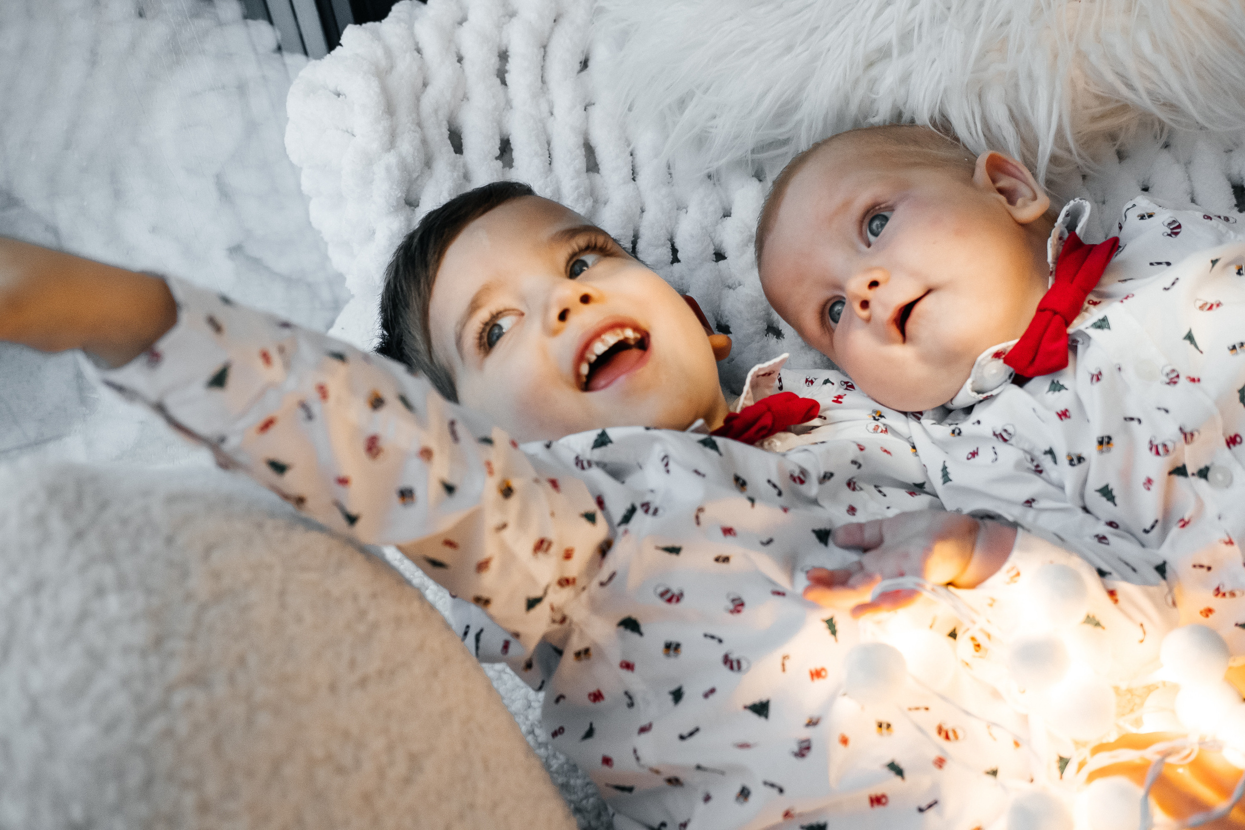 Новогодняя фотосессия Даши с мальчишками. Сімейний і портретний фотограф у Києві Проценко Алла